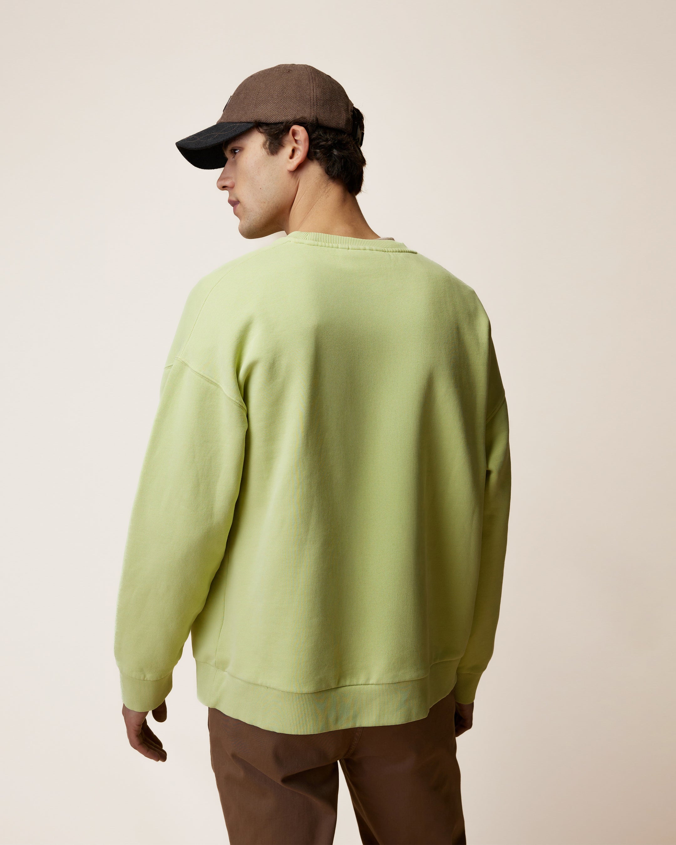 faguo-fango-sweat-col-rond-vert-anis-homme-coupe-loose image 6