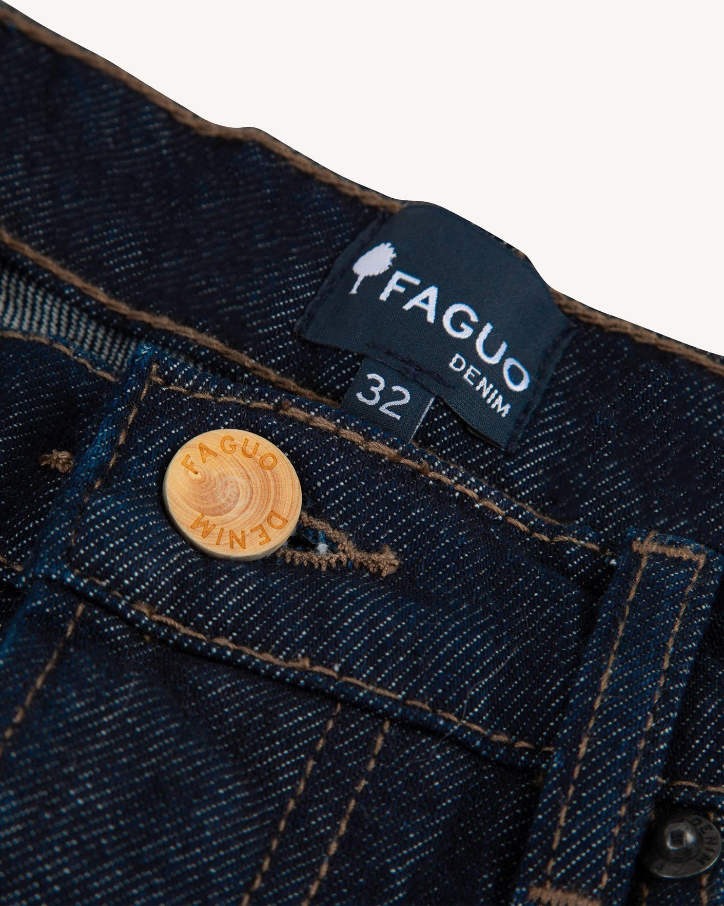 faguo-jean-straight-bleu-coton-recycl image 4