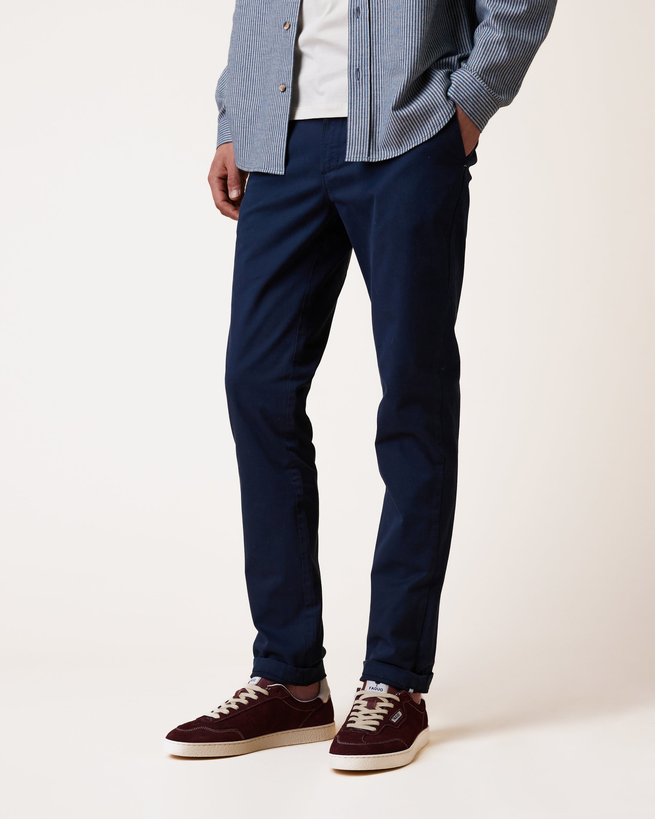 faguo-brix-chino-bleu-marine-coton-bio image 1