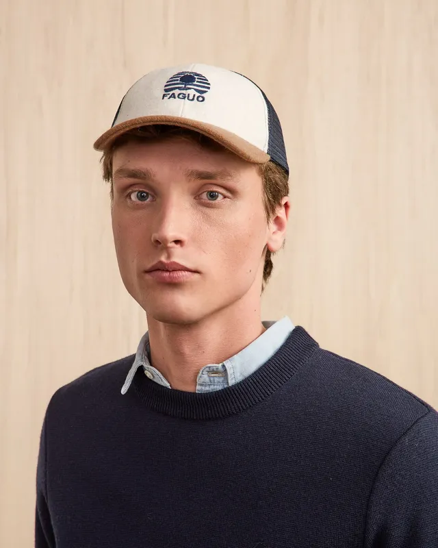 faguo-trucker-casquette-bleu-marine-et-cru image 1