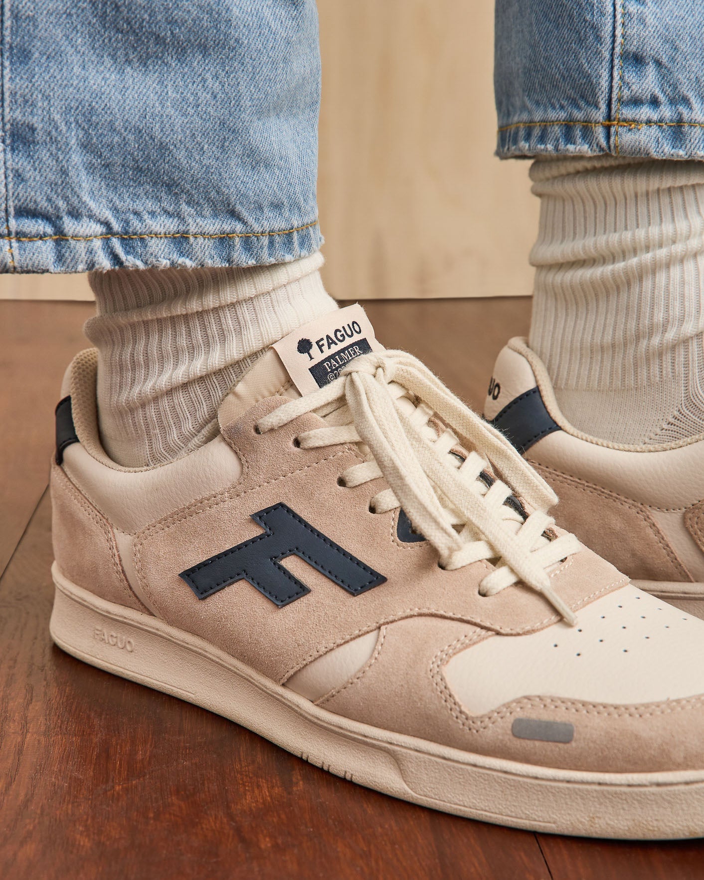 faguo-palmer-baskets-en-cuir-beige-et-bleu image 8