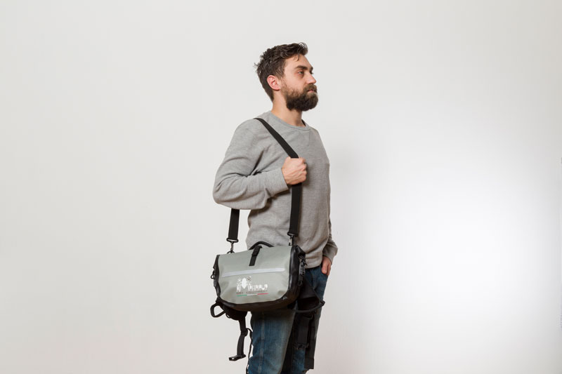 amphibious-koala-light-sac-banane-tanche-extr-me image 3
