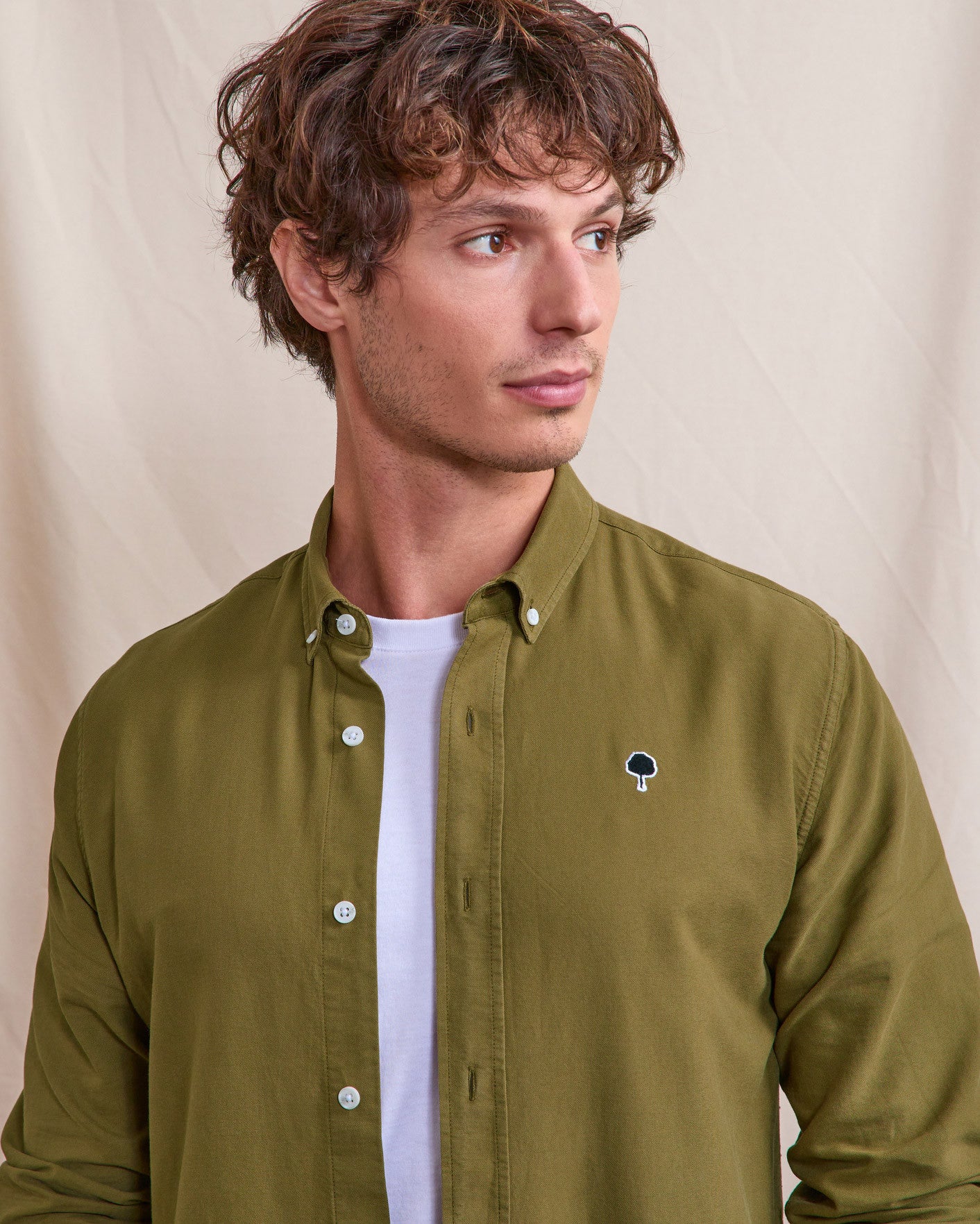 faguo-ivoy-chemise-oxford-kaki-fonc image 5