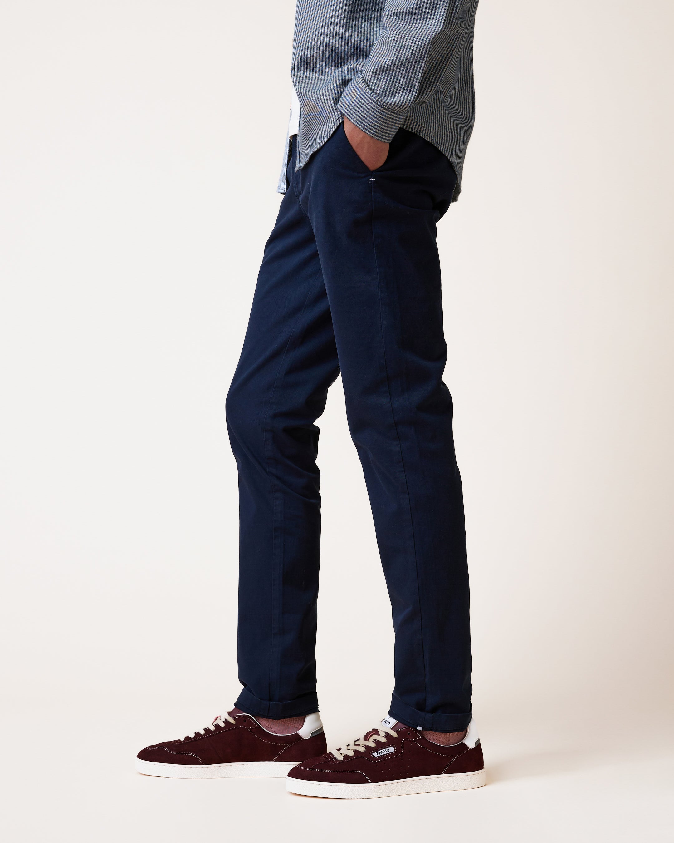 faguo-brix-chino-bleu-marine-coton-bio image 4