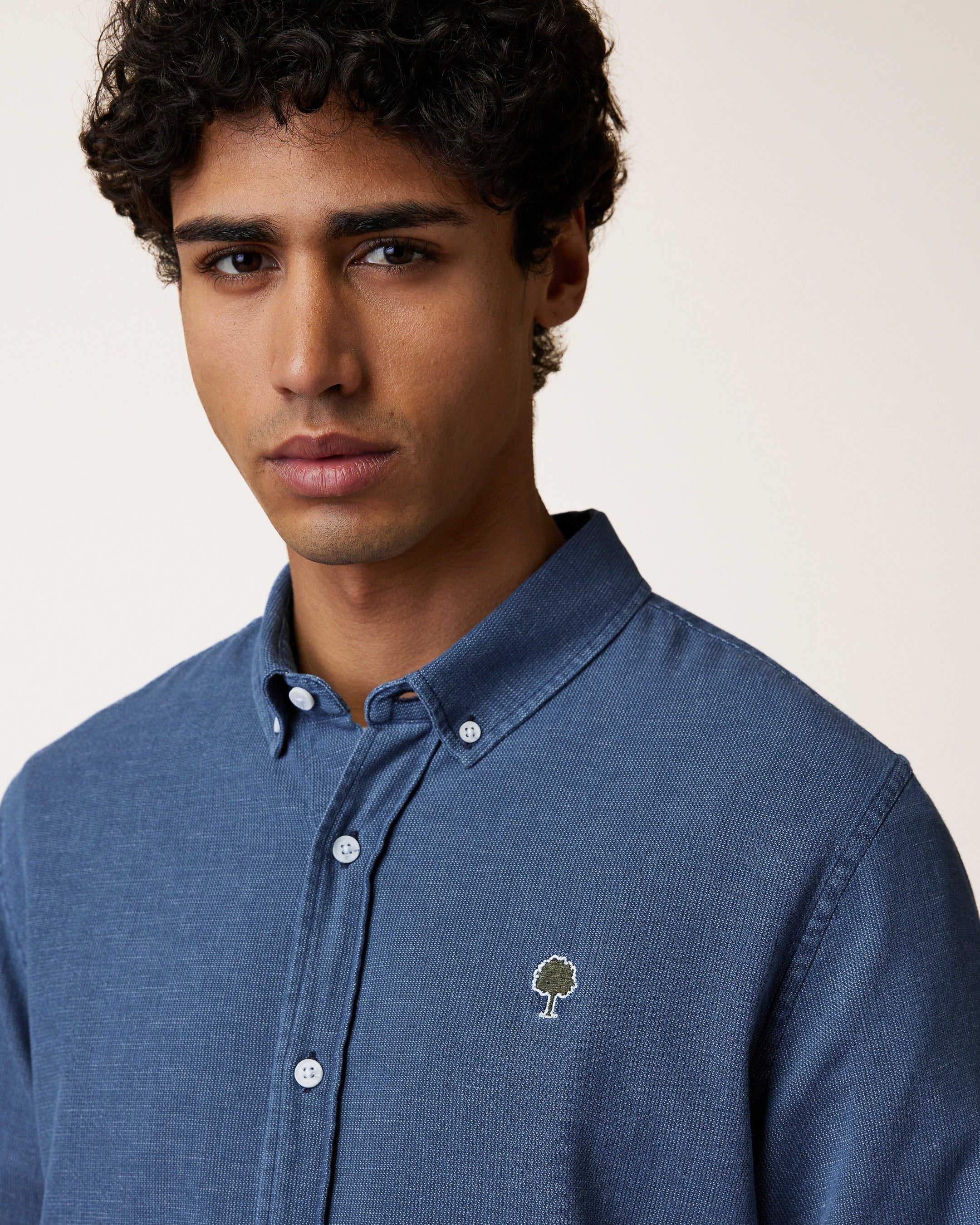 faguo-chemise-ivoy-denim-bleue-coton-lin-homme image 6