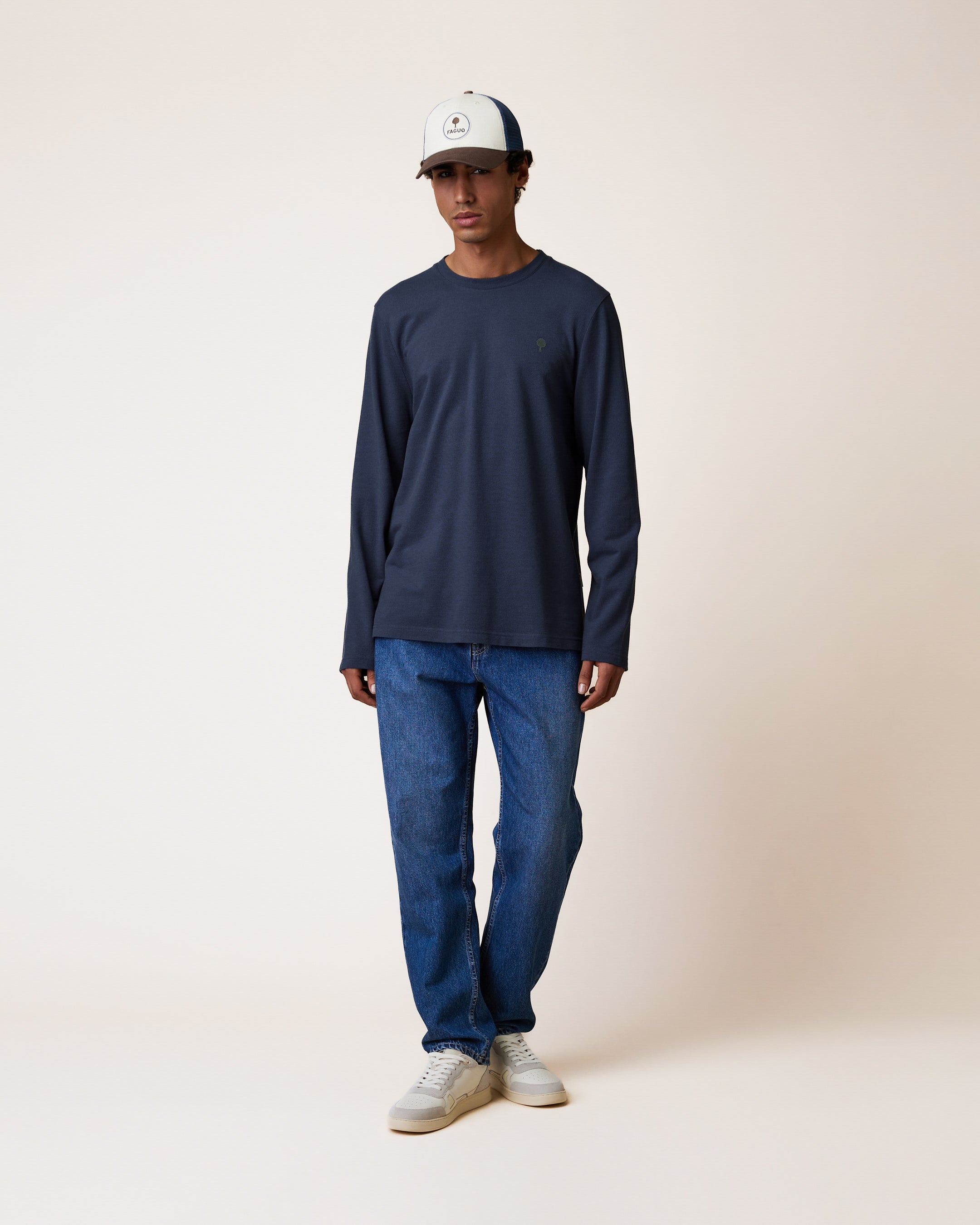 faguo-bailly-t-shirt-manches-longues-bleu-coton-recycl image 3