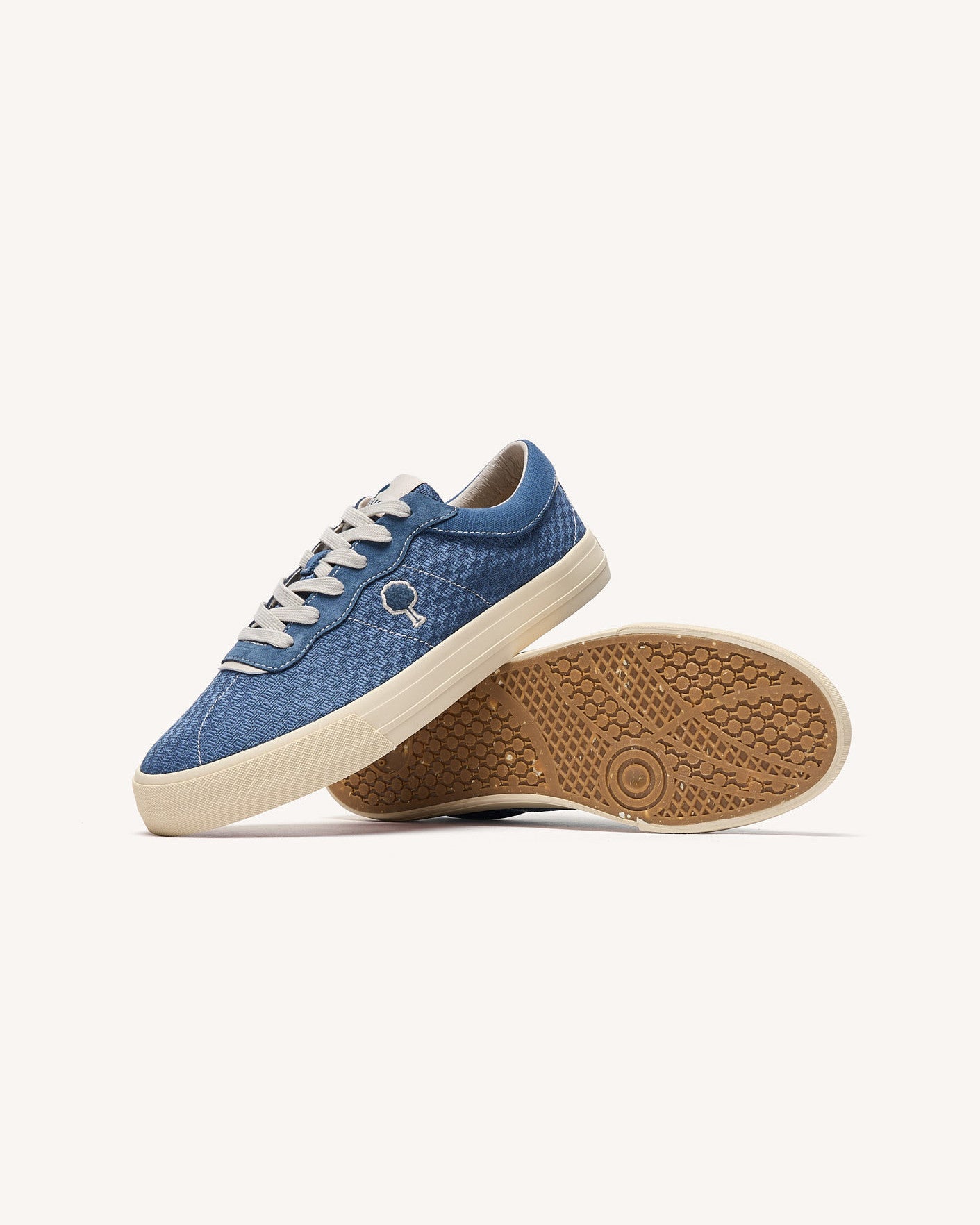 faguo-nashi-baskets-en-toile-bleu-oc-an-homme image 4