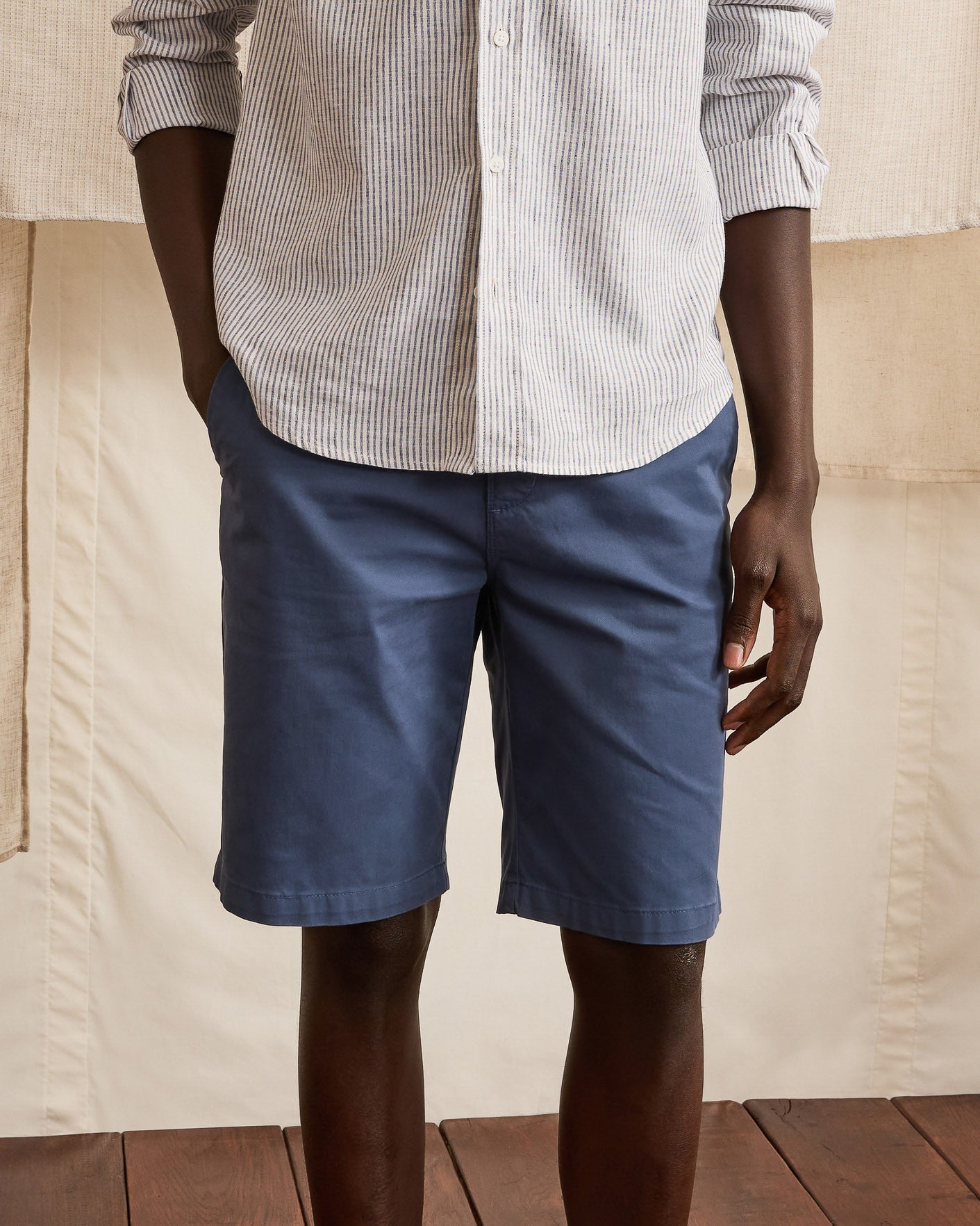 faguo-saulieu-bermuda-homme-bleu-marine-coton-stretch image 3