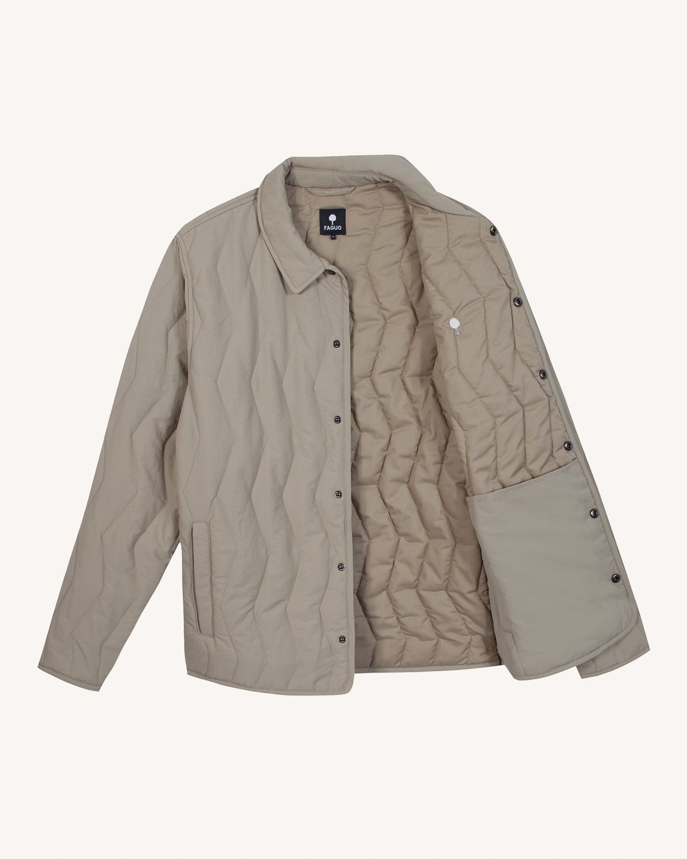 faguo-obernai-veste-matelass-e-beige-coupe-droite image 4