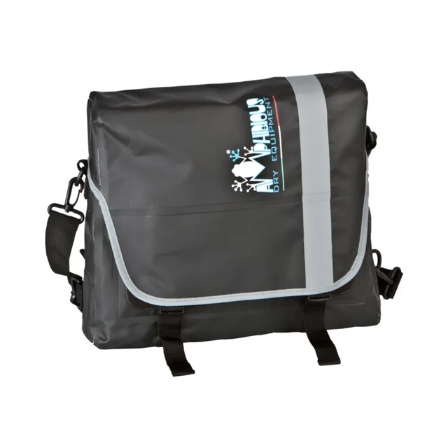 amphibious-zenith-sac-bandouli-re-tanche-13-semi-dry image 1