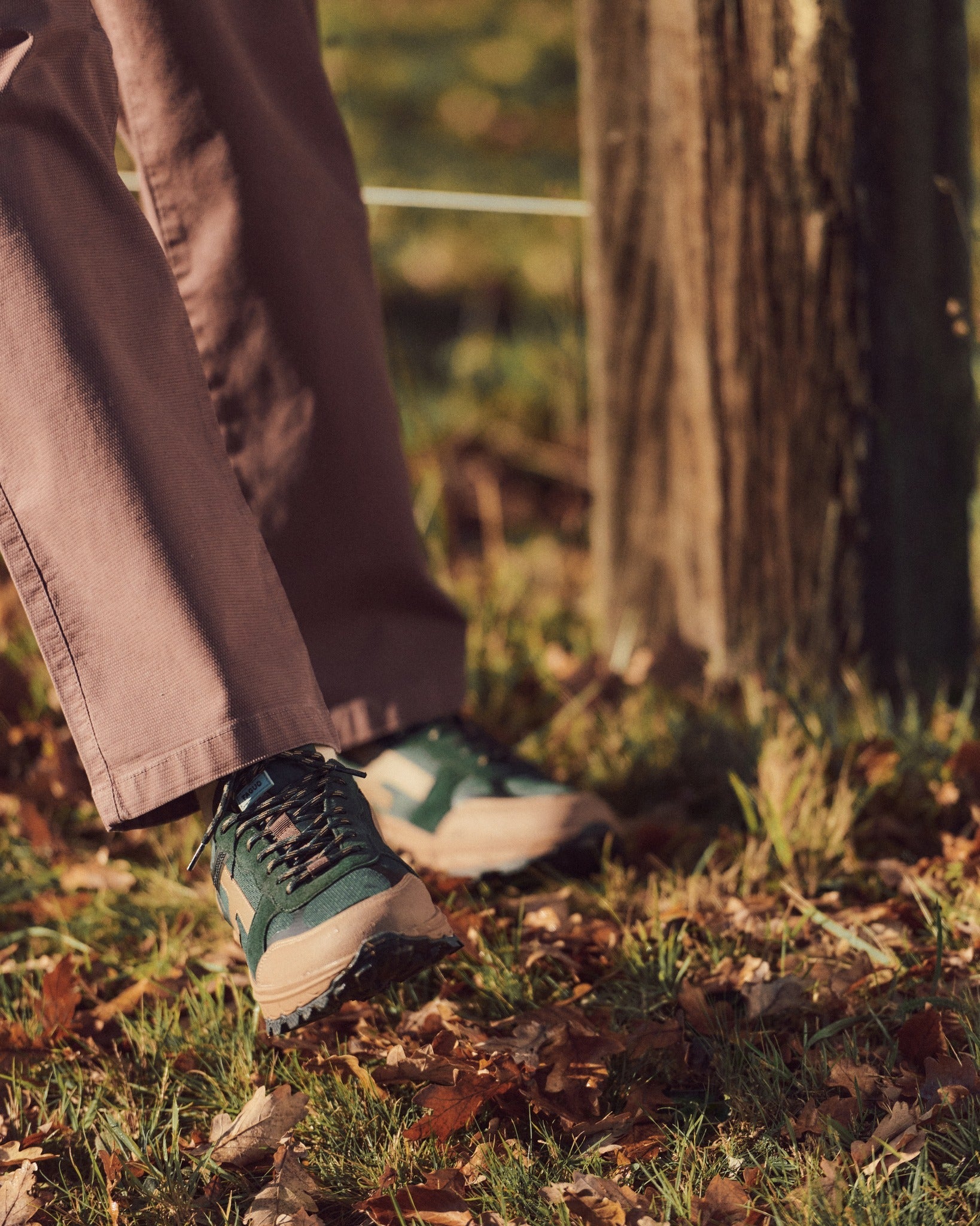 faguo-hazel-monstera-baskets-vert-fonc-et-marron-vibram image 3