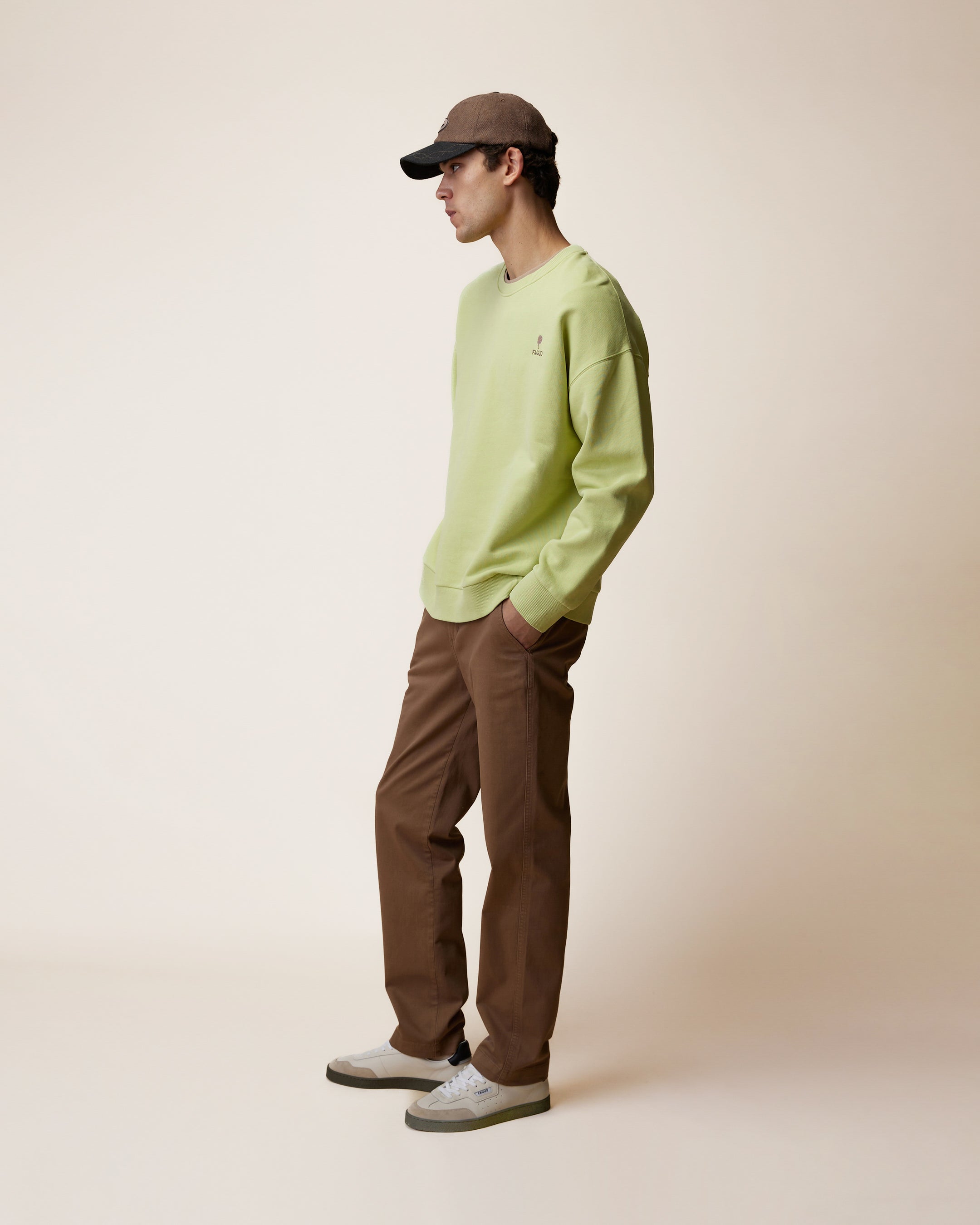 faguo-fango-sweat-col-rond-vert-anis-homme-coupe-loose image 5