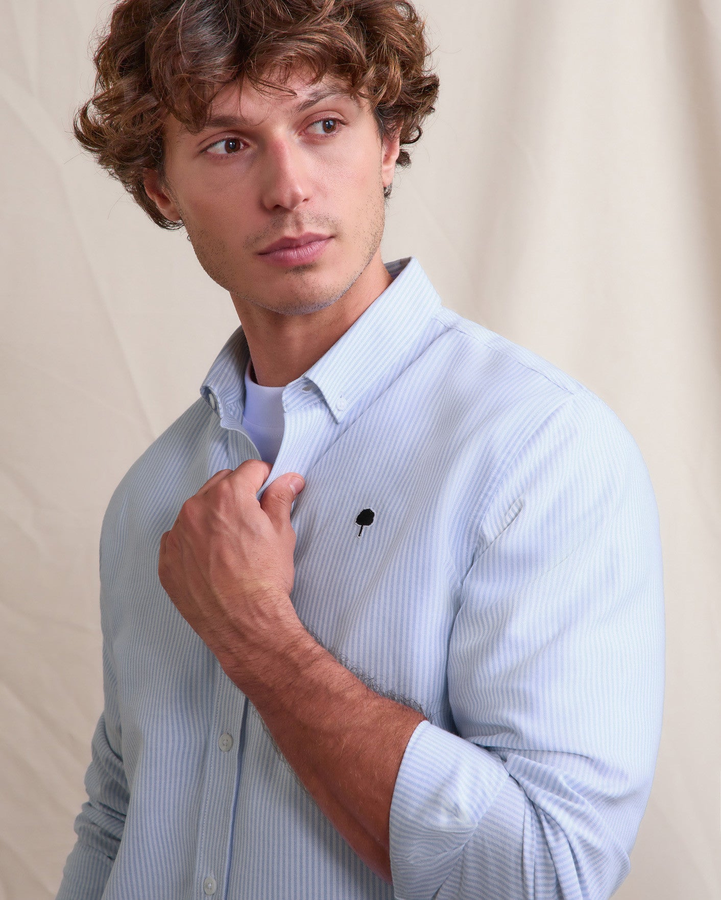 faguo-ivoy-chemise-ray-e-bleu-ciel-homme-coupe-droite image 3