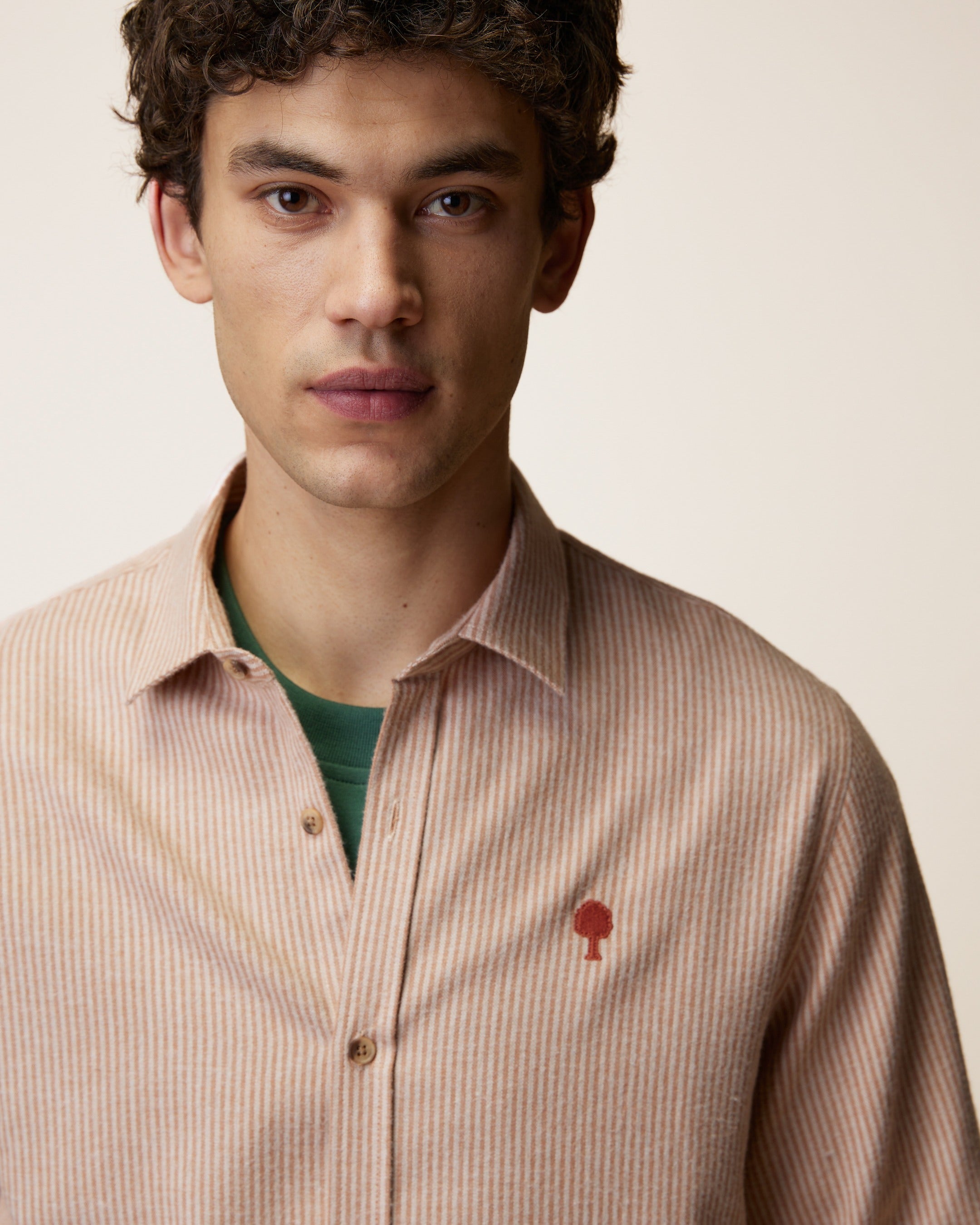 faguo-iraty-chemise-ray-e-cr-me-homme-flanelle-100-coton image 6