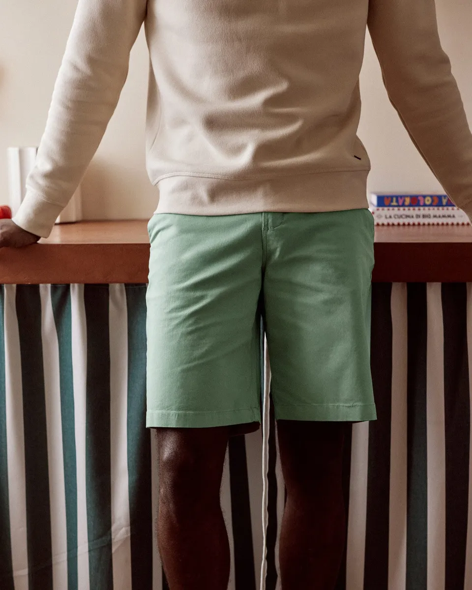 faguo-saulieu-regular-short-vert-clair-chino image 1