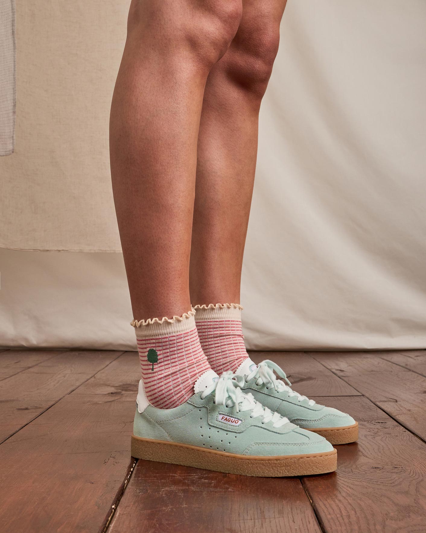 faguo-lumbo-baskets-cuir-su-de-bleu-gris-femme image 2