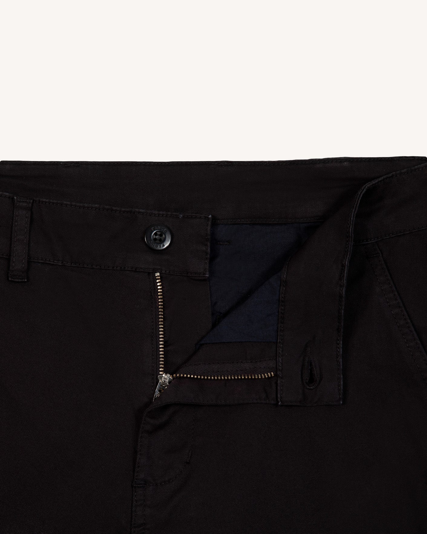 faguo-brix-regular-chino-noir-coton image 4