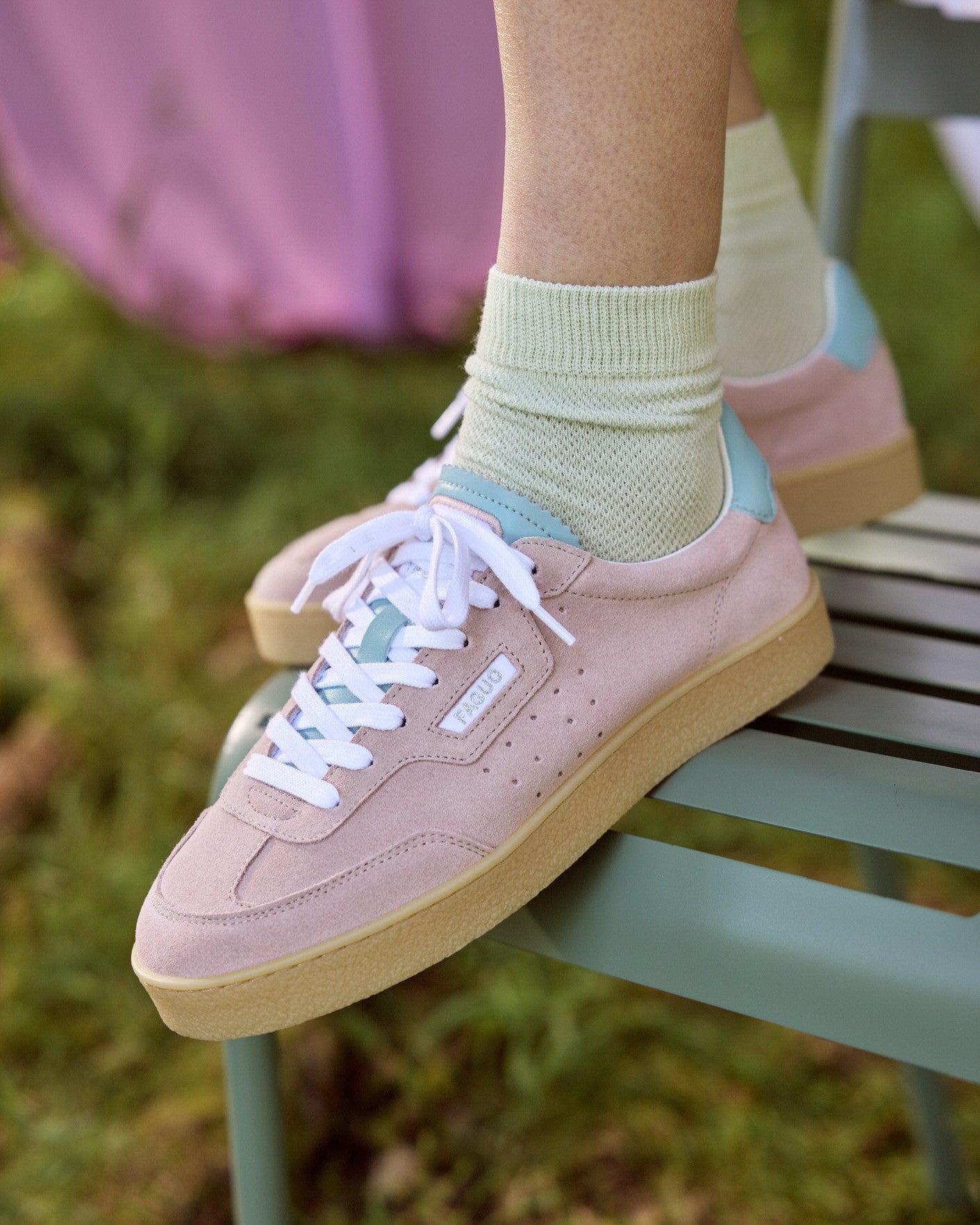 faguo-lumbo-baskets-cuir-su-de-rose-gris-femme image 3