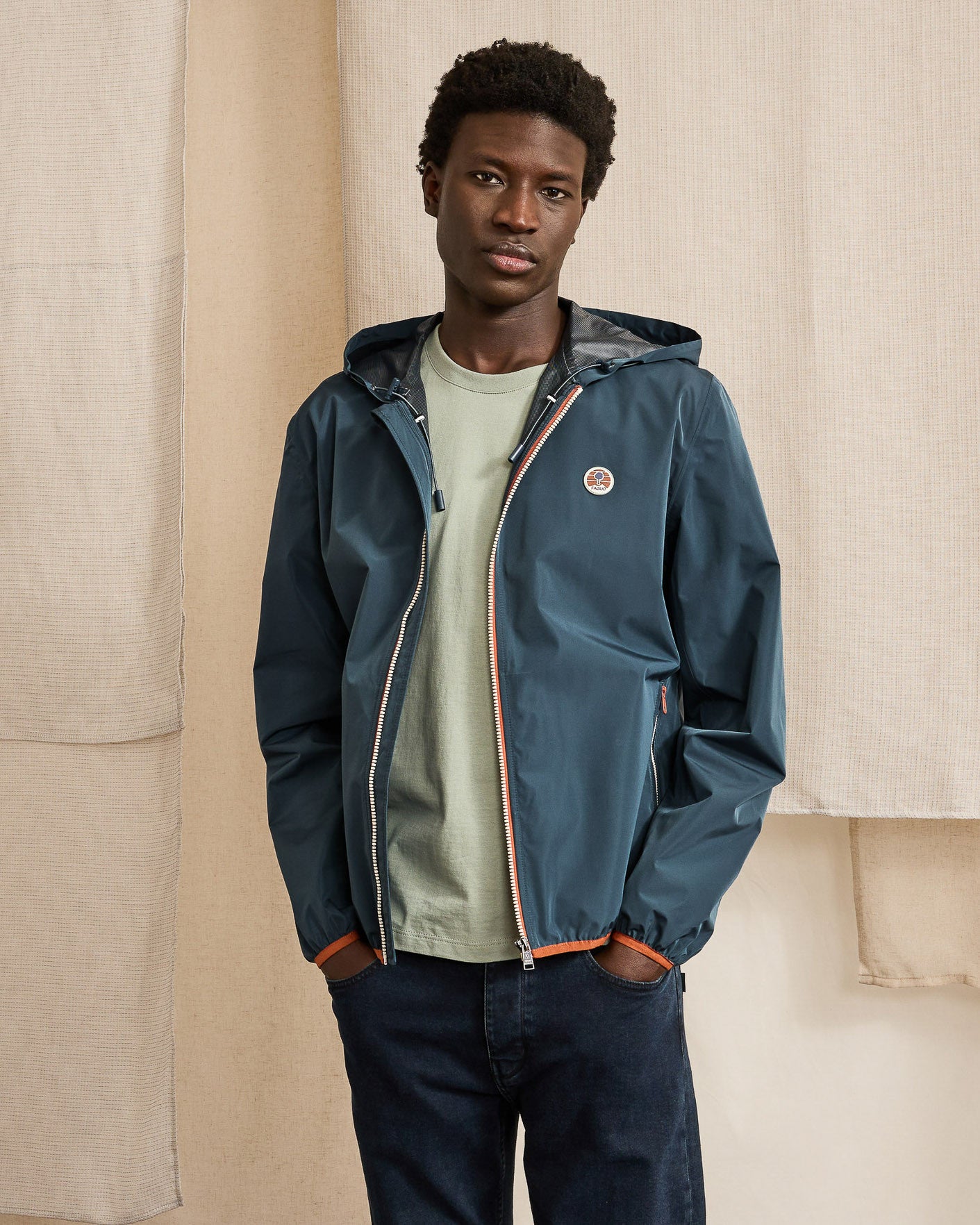 faguo-carnoet-veste-coupe-vent-imperm-able-bleu-marine-homme image 1