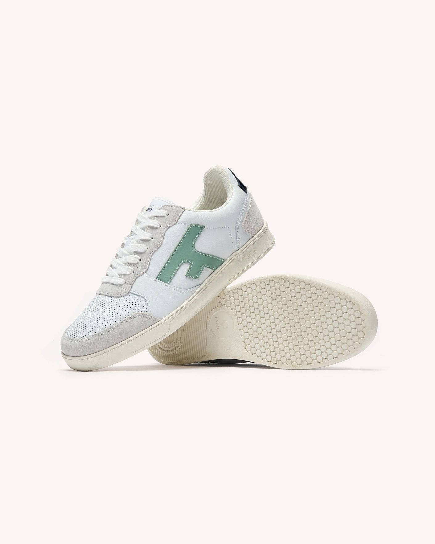 faguo-hazel-baskets-cuir-homme-blanc-et-lichen image 5