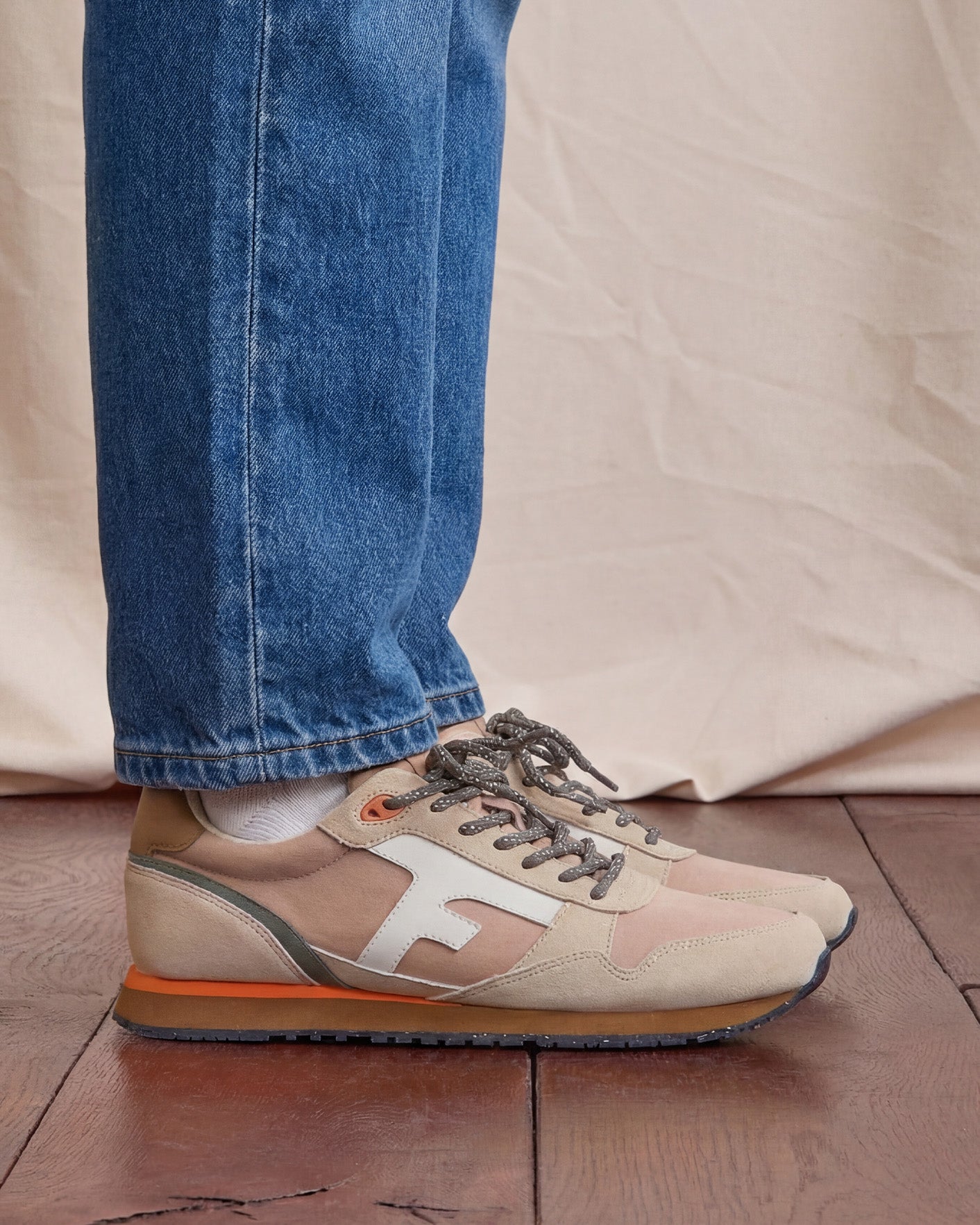 faguo-elm-baskets-homme-beige-et-camel-running-vintage image 2