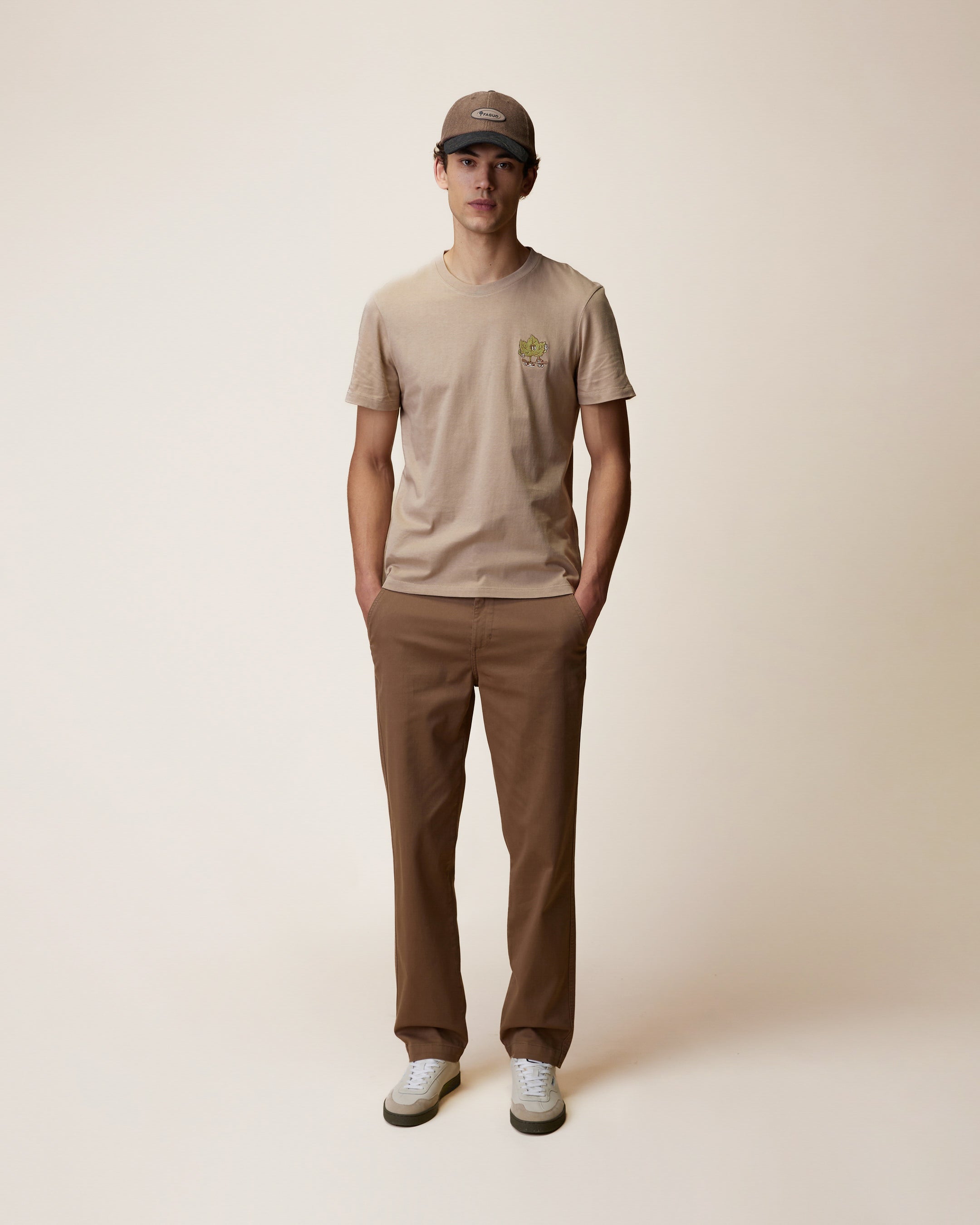 faguo-arcy-t-shirt-imprim-beige-broderie-skate-coton-recycl image 3