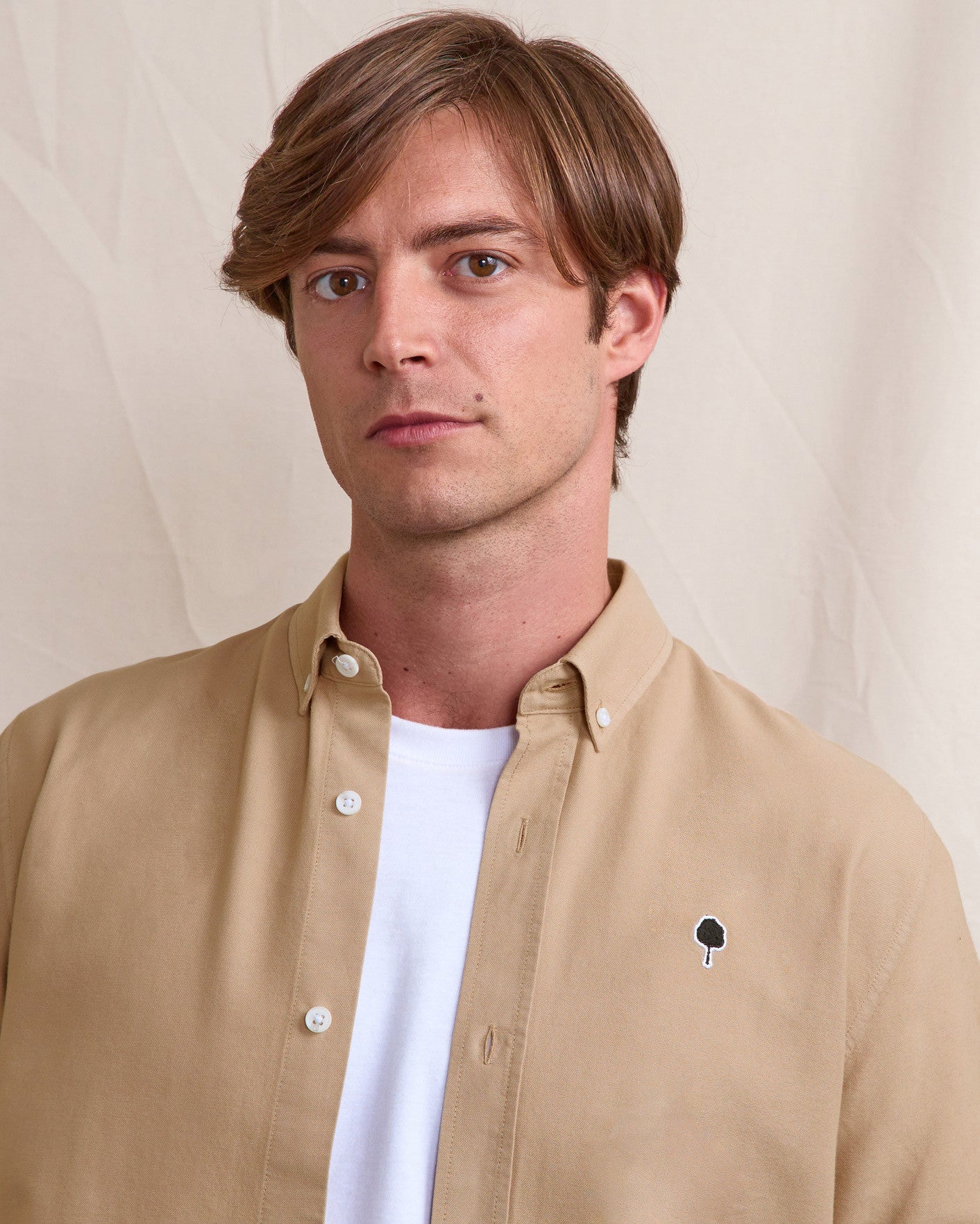 faguo-ivoy-chemise-taupe-oxford-homme-coupe-droite image 5