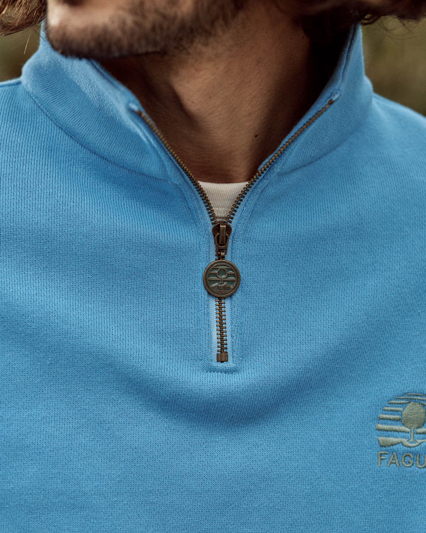 faguo-amboise-sweat-zipp-bleu-azur-homme image 5