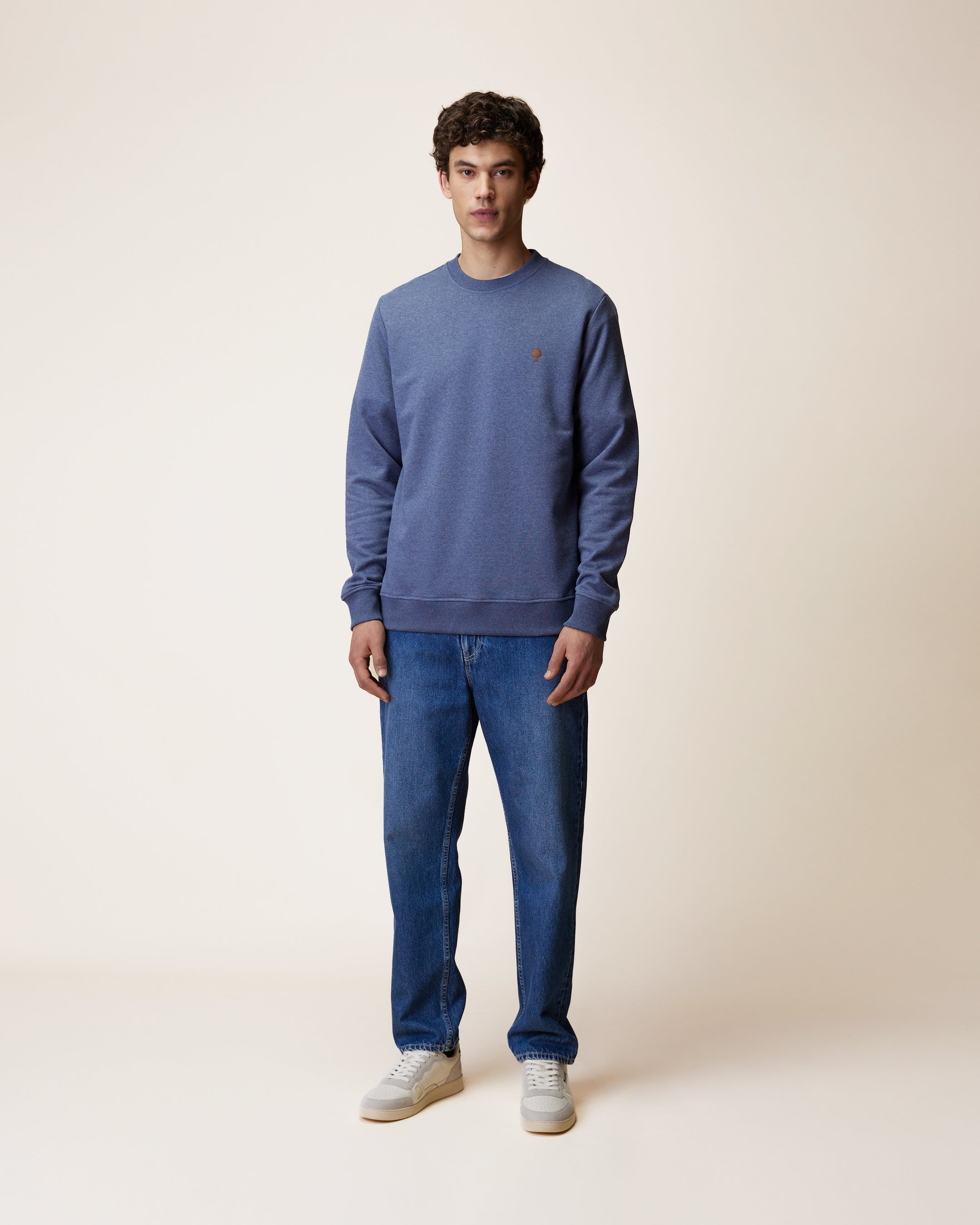 faguo-bussy-sweat-col-rond-bleu-chin-coton-recycl image 3