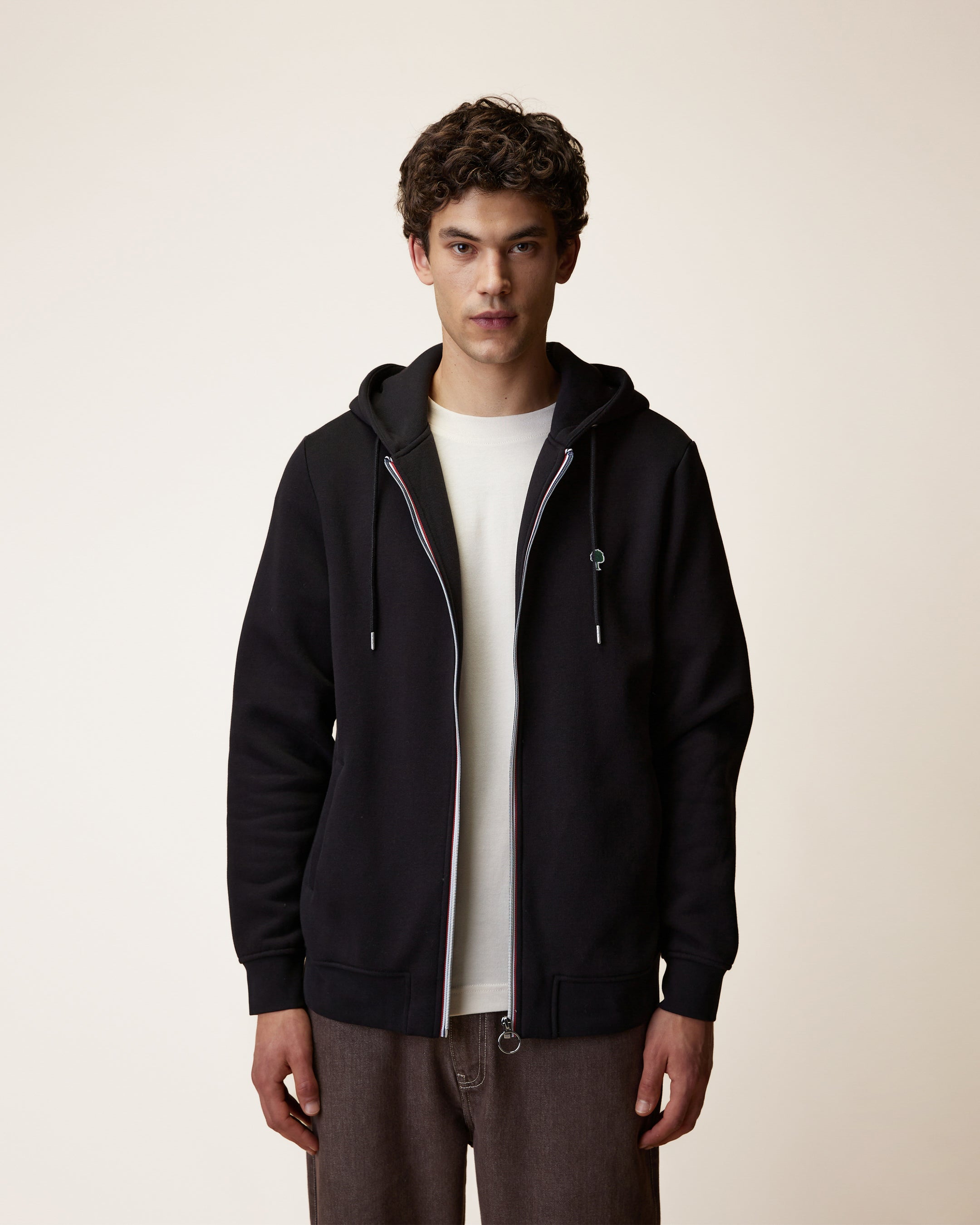 faguo-mesnil-sweat-zipp-capuche-noir image 1
