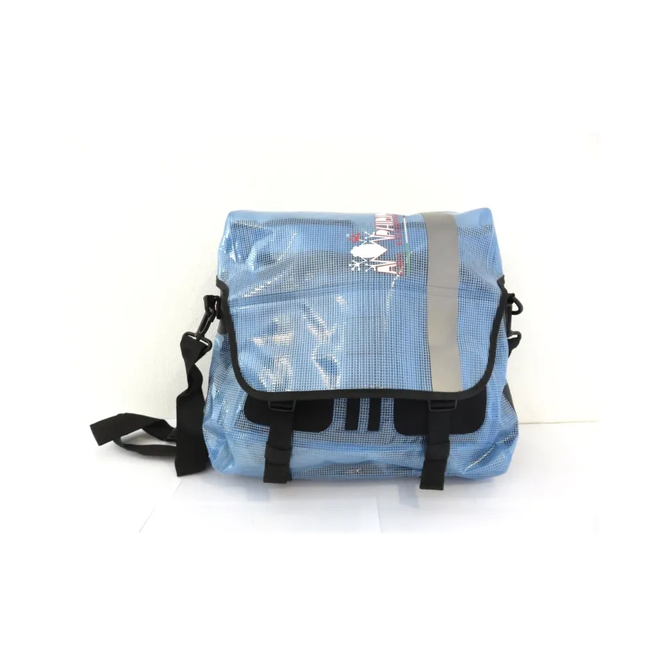 amphibious-zenith-clear-promo-sacoche-tanche-pc-15 image 1