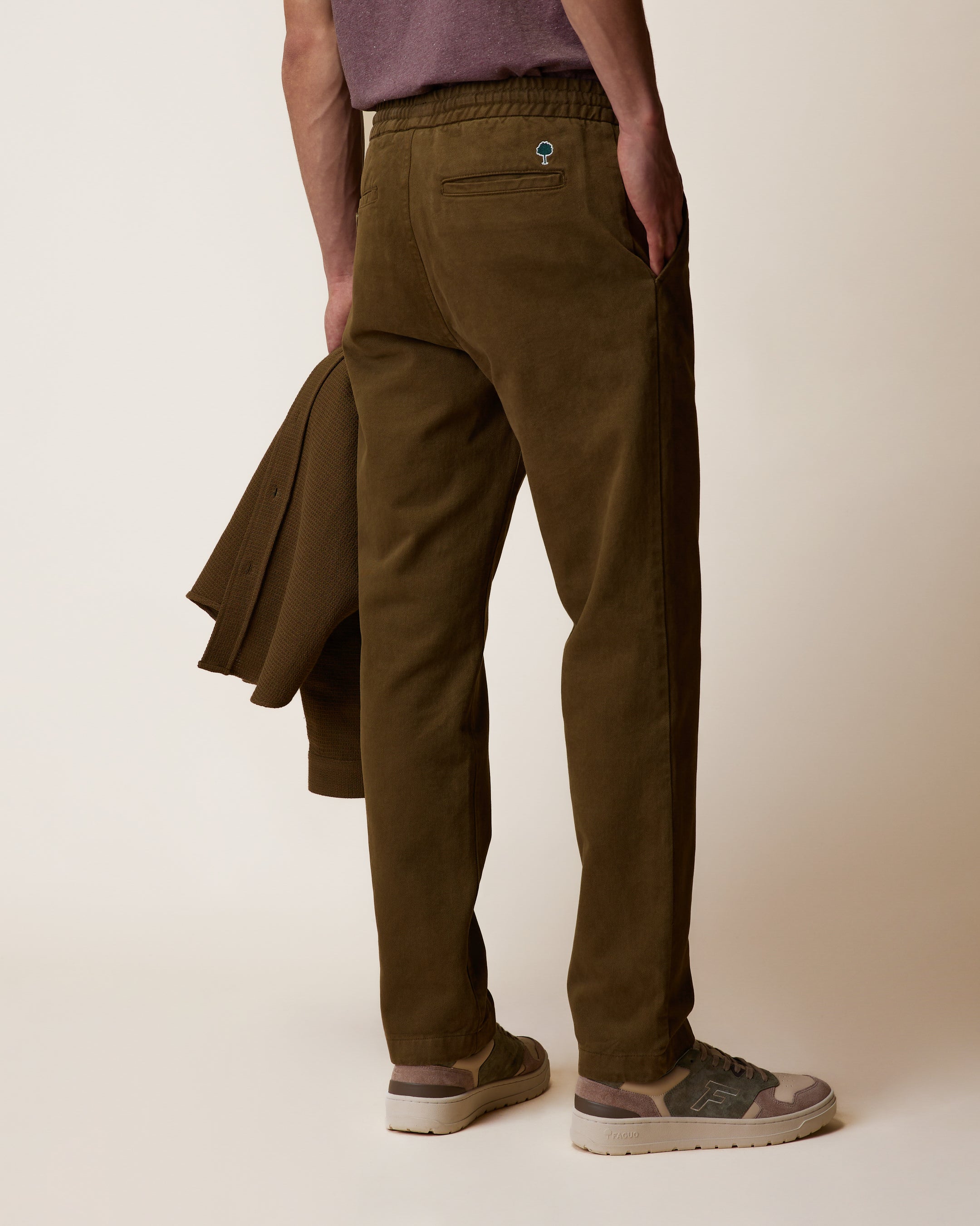 faguo-dreuille-pantalon-taille-lastique-kaki-en-twill-patin image 7
