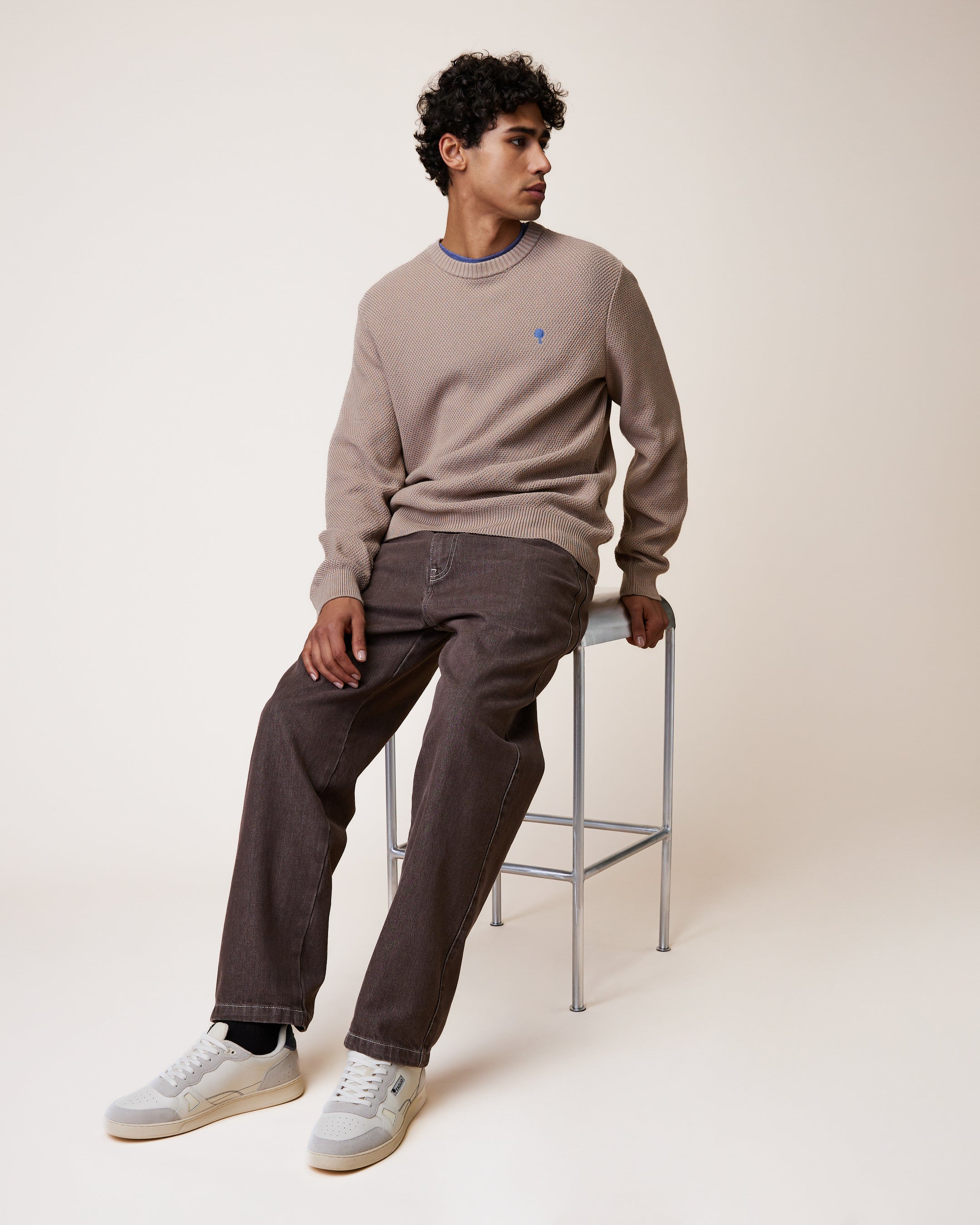 faguo-denim-loose-jean-chocolat-coton-recycl image 8