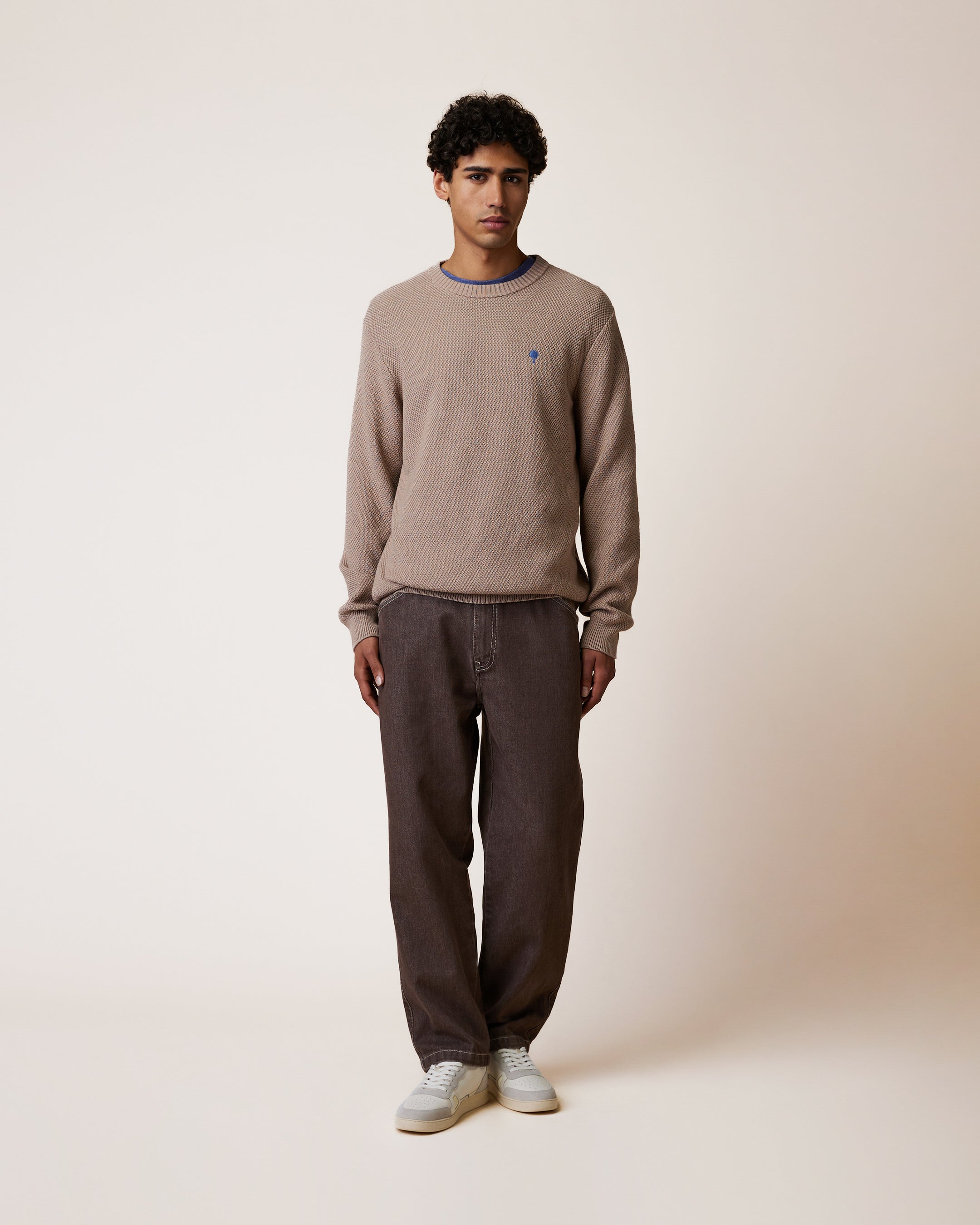 faguo-denim-loose-jean-chocolat-coton-recycl image 3
