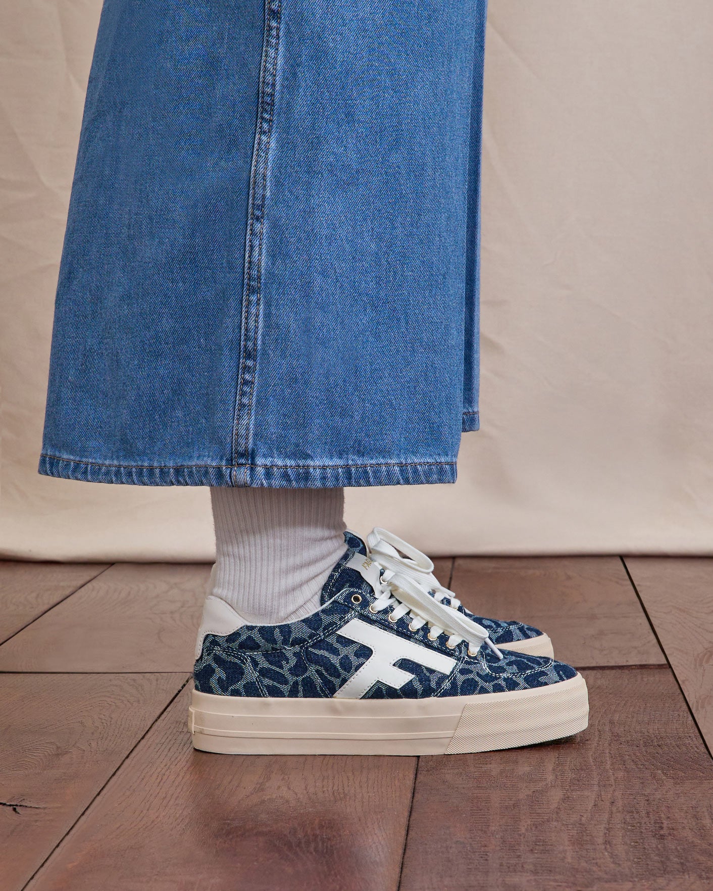 faguo-walnut-platform-baskets-l-opard-bleu-jean image 2