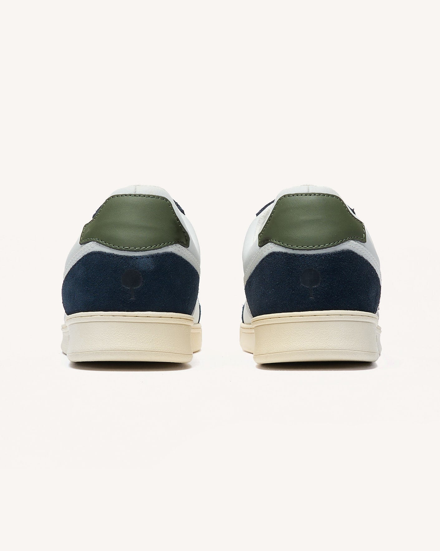 faguo-hazel-baskets-cuir-blanc-bleu-marron image 3
