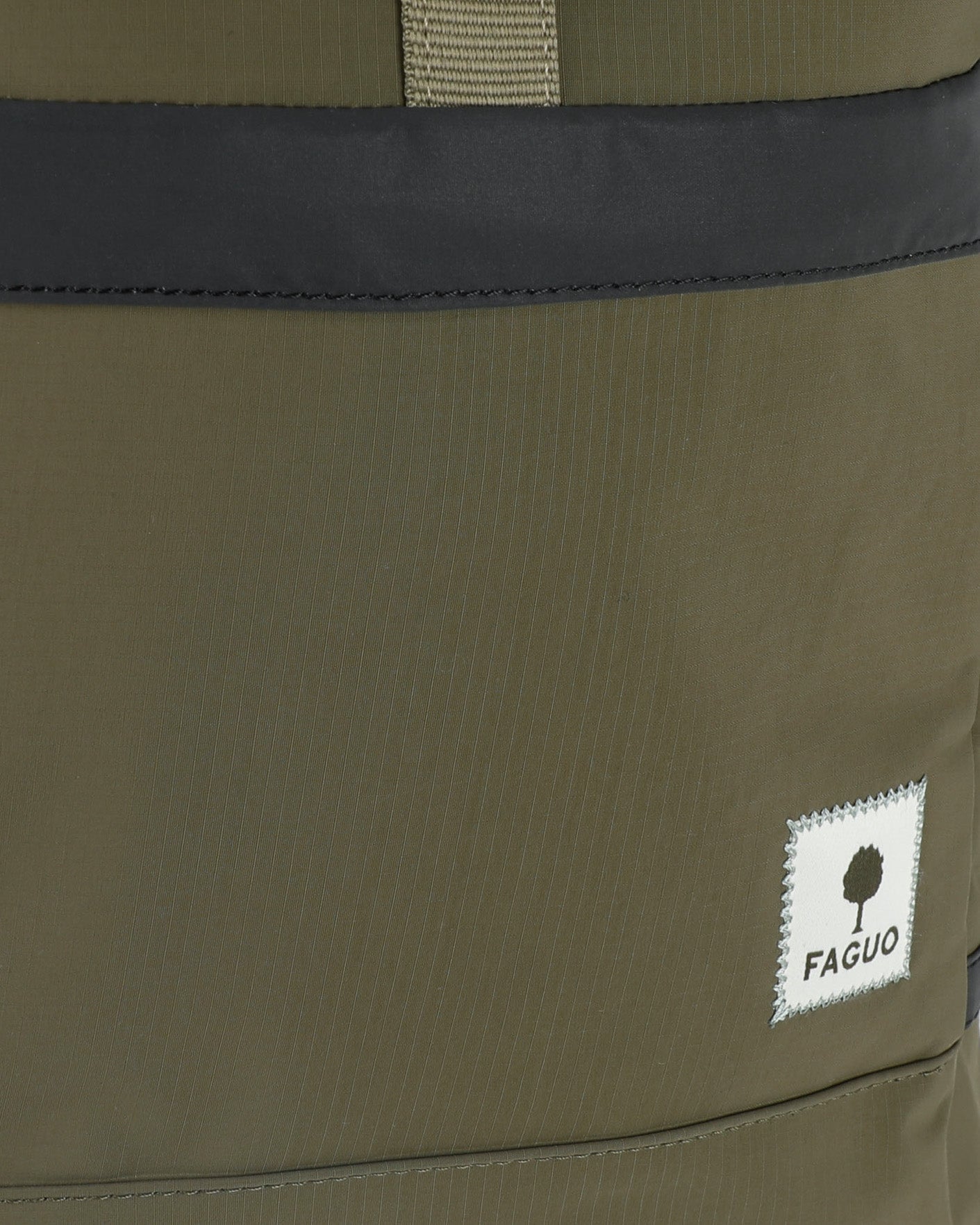 faguo-cycling-medium-sac-dos-v-lo-vert-olive-fonc image 3