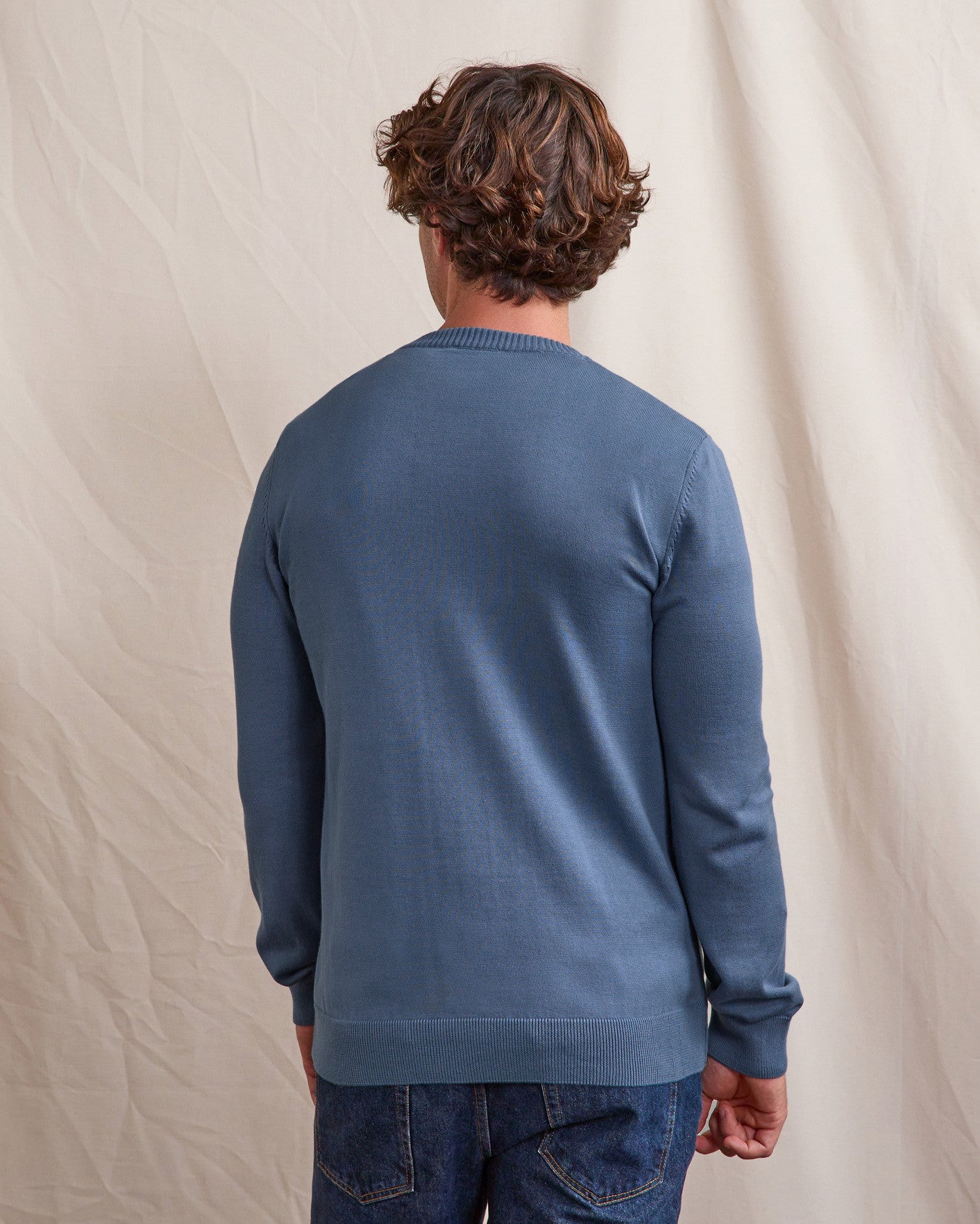 faguo-marly-pull-homme-col-rond-bleu-fonc image 5