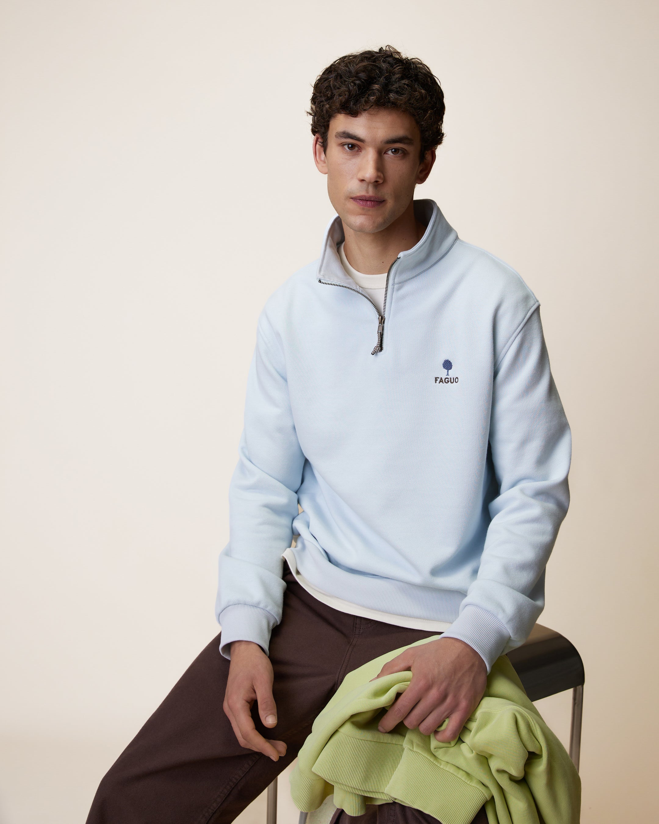 faguo-amboise-sweat-zipp-bleu-clair-coton-bio image 7