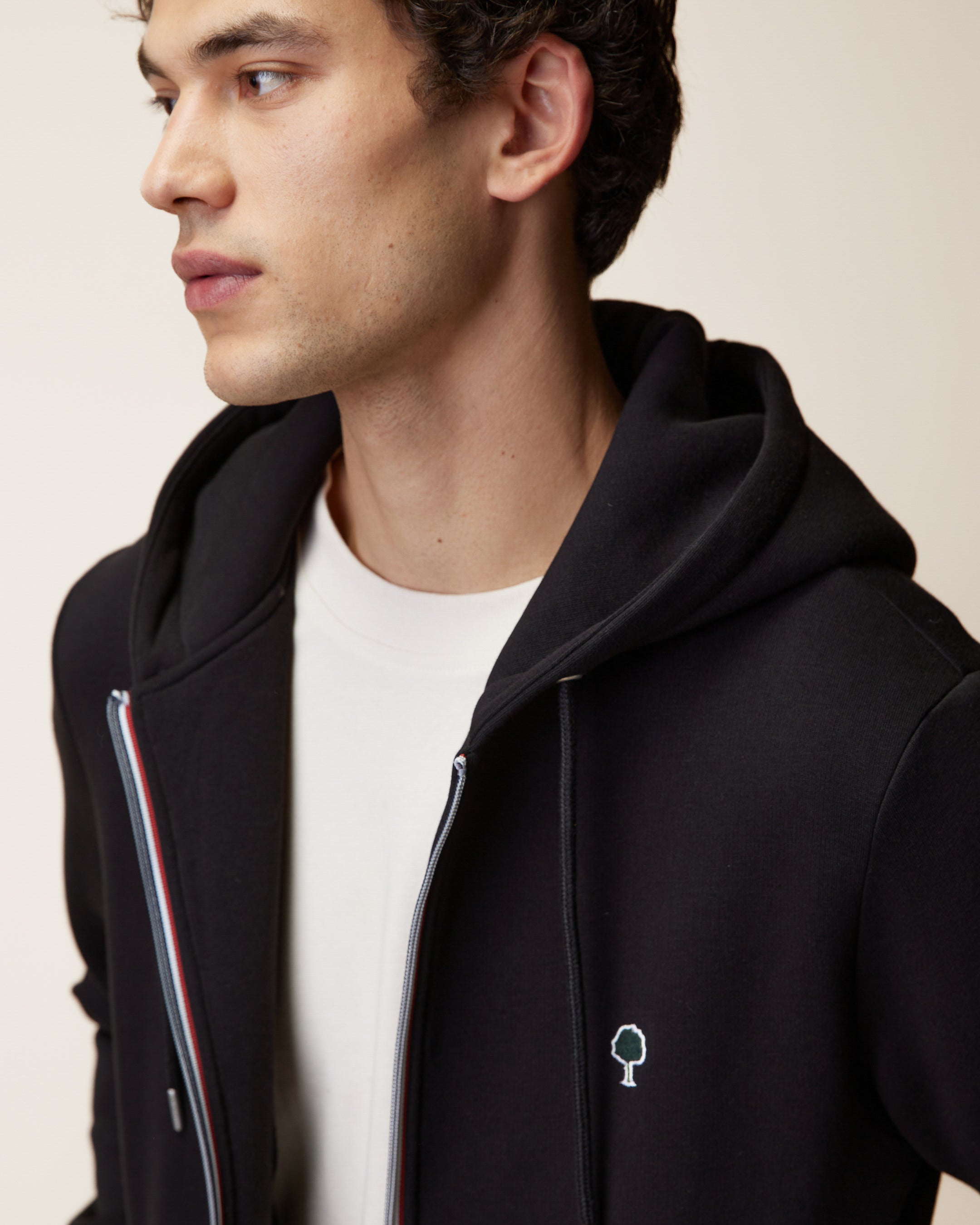 faguo-mesnil-sweat-zipp-capuche-noir image 6
