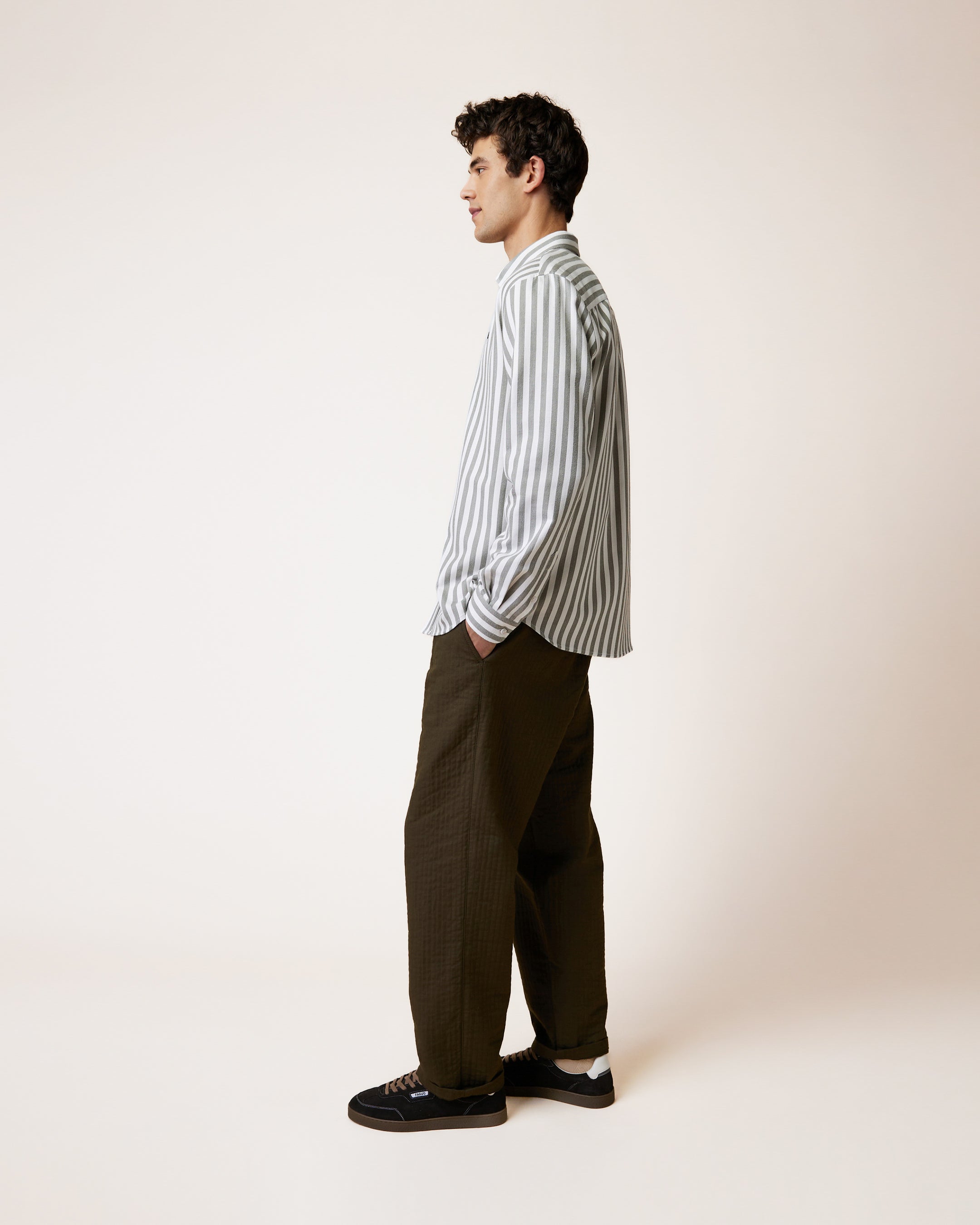 faguo-ivoy-chemise-ray-e-cru-et-vert-homme image 3