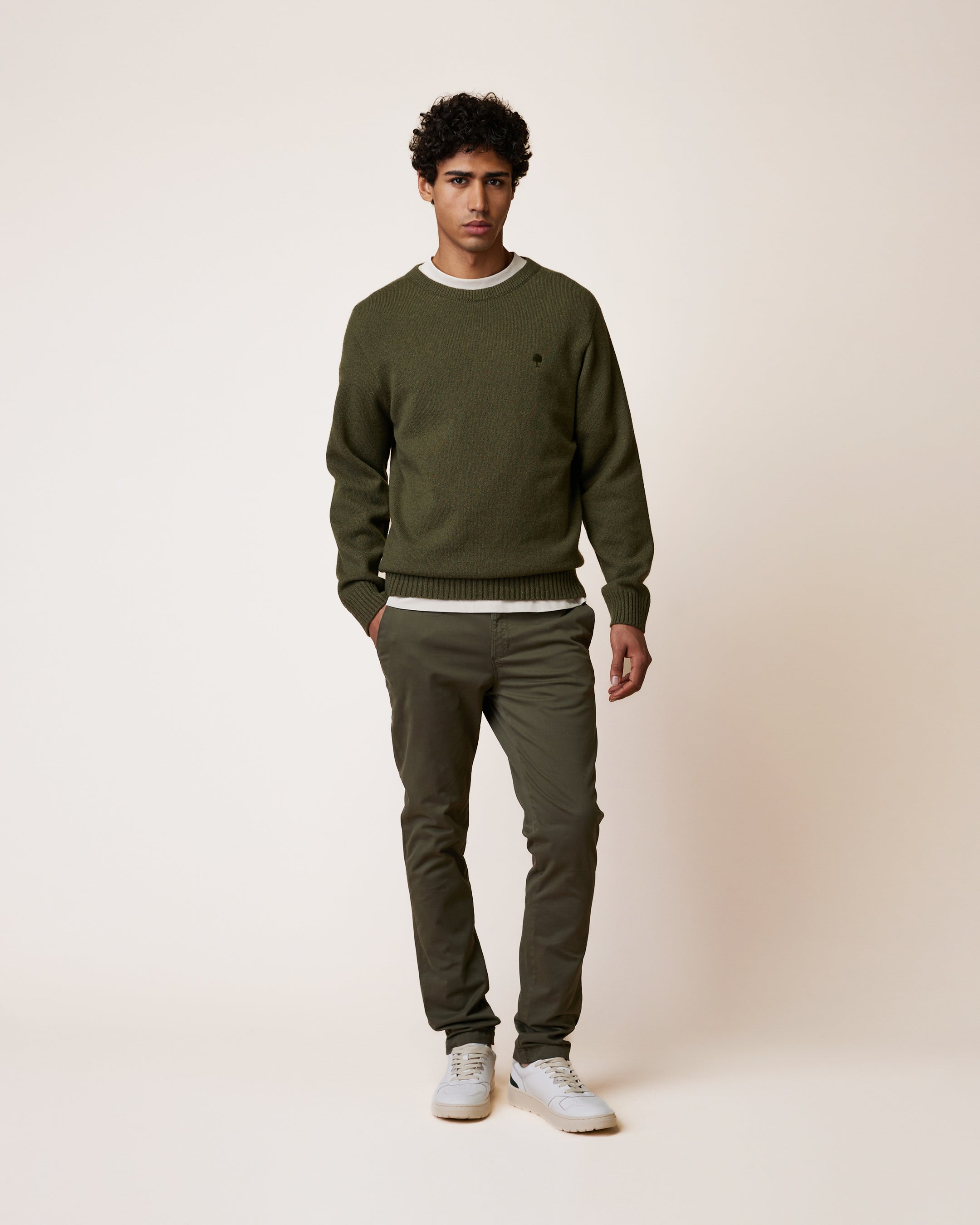 faguo-brix-chino-homme-kaki-clair-en-coton-bio-fusel image 3