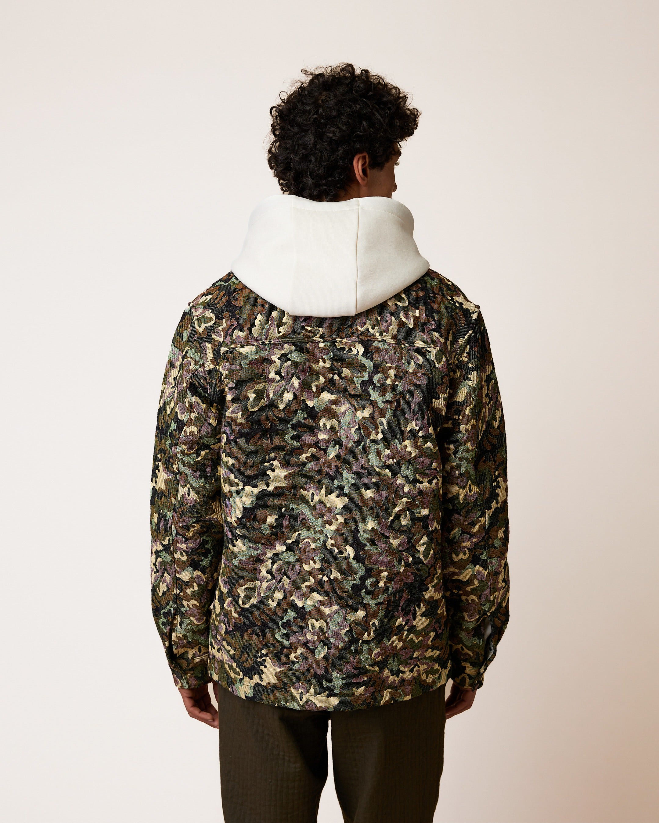 faguo-gastine-surchemise-kaki-et-multicolore image 5