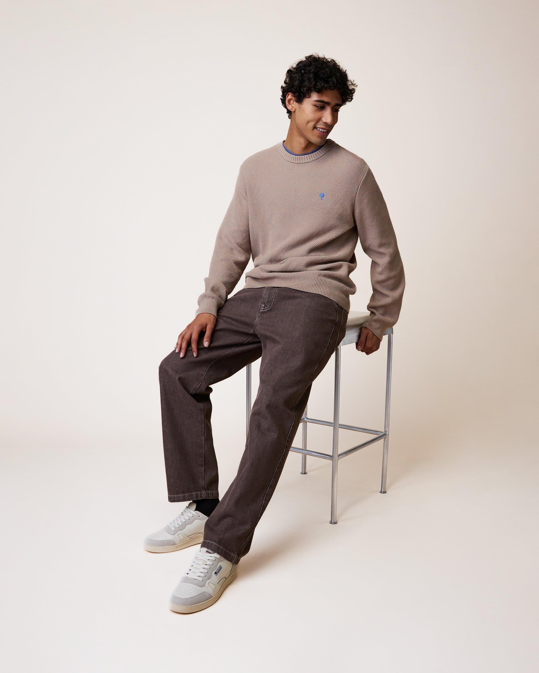 faguo-denim-loose-jean-chocolat-coton-recycl image 7
