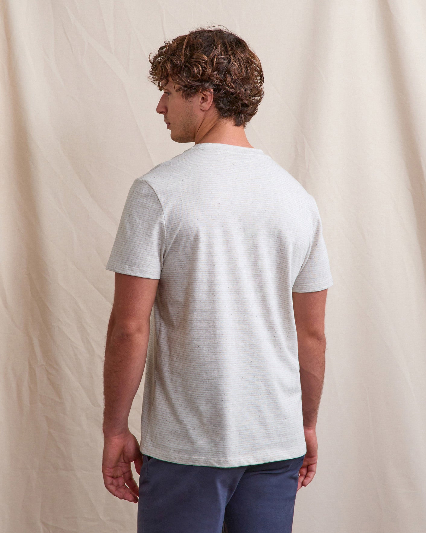 faguo-olonne-t-shirt-homme-cru-et-bleu-clair-ray-poche image 5