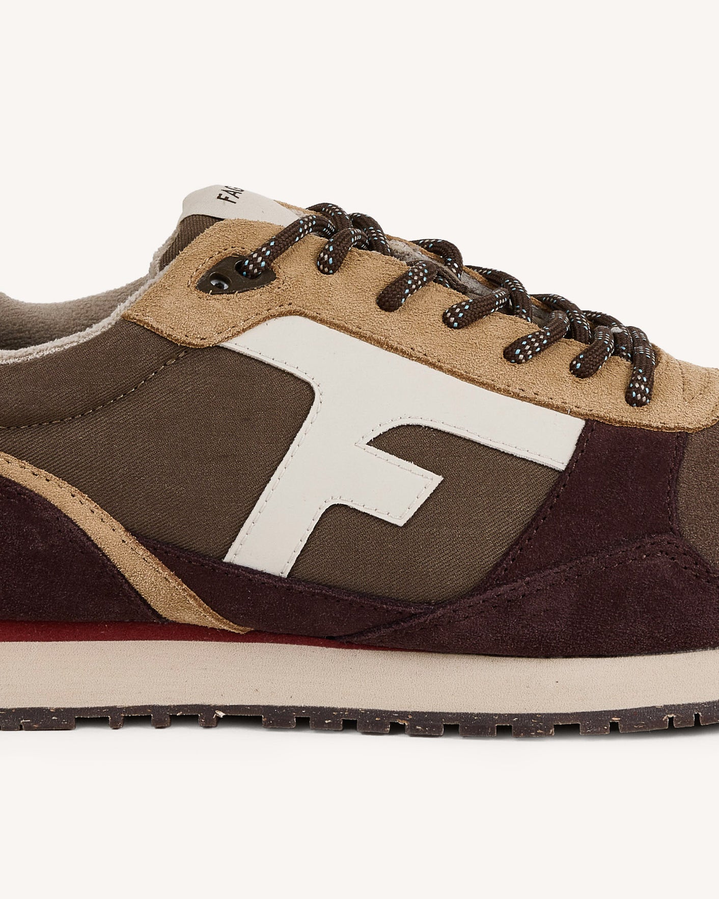faguo-elm-baskets-taupe-running-lifestyle image 5
