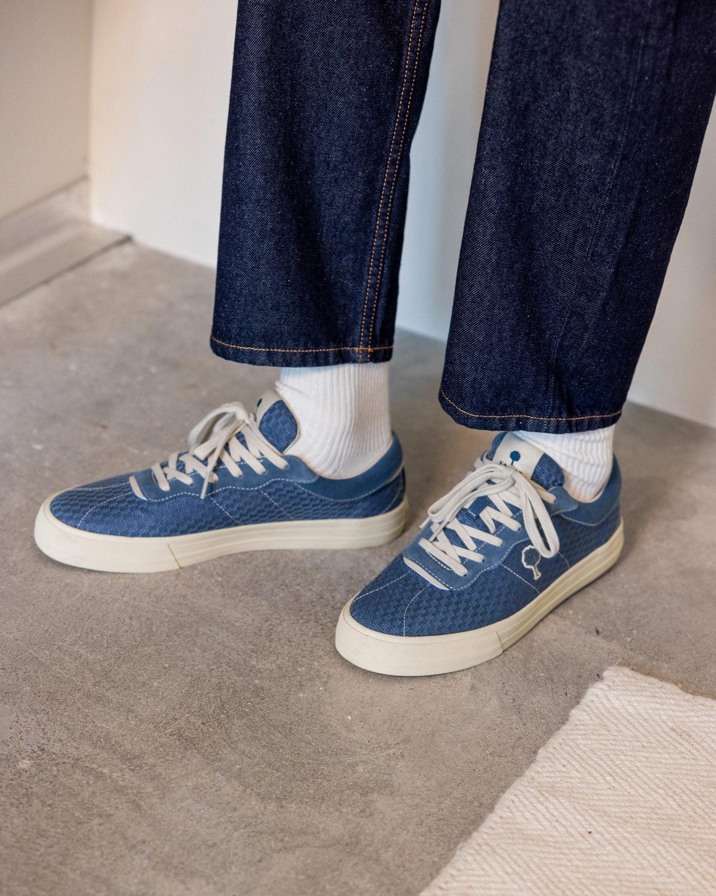faguo-nashi-baskets-en-toile-bleu-oc-an-homme image 3