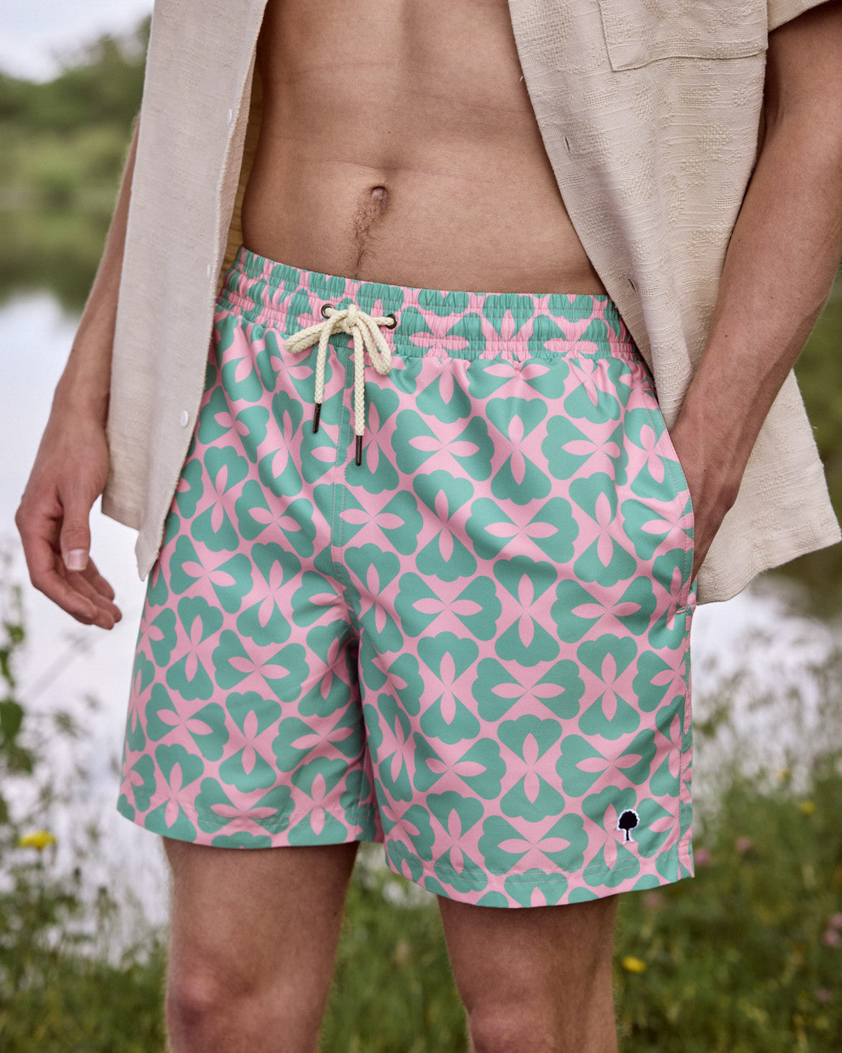 faguo-mimizan-short-de-bain-vert-clair-et-rose image 3