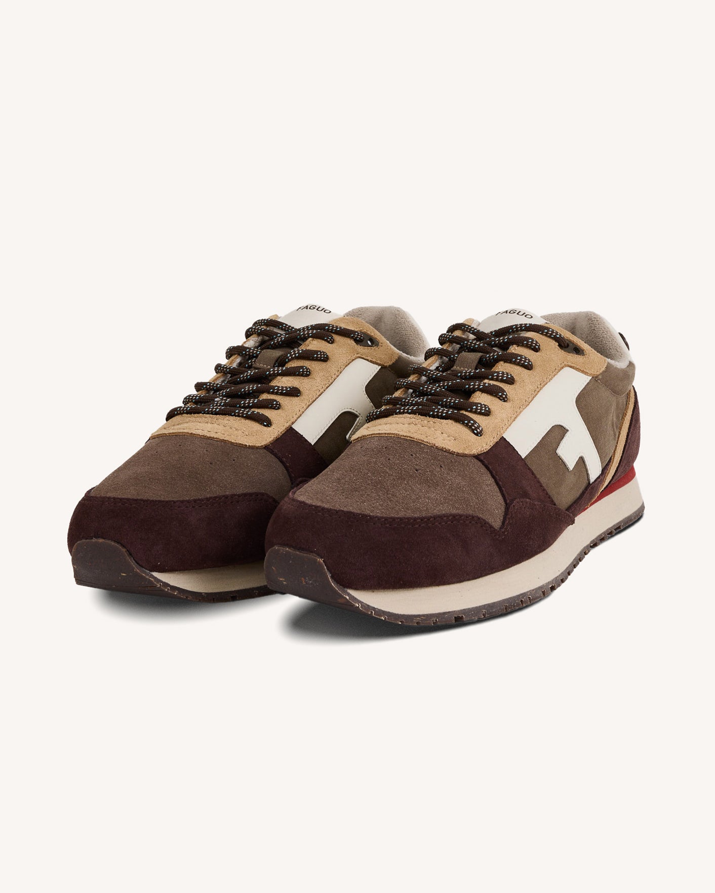 faguo-elm-baskets-taupe-running-lifestyle image 4