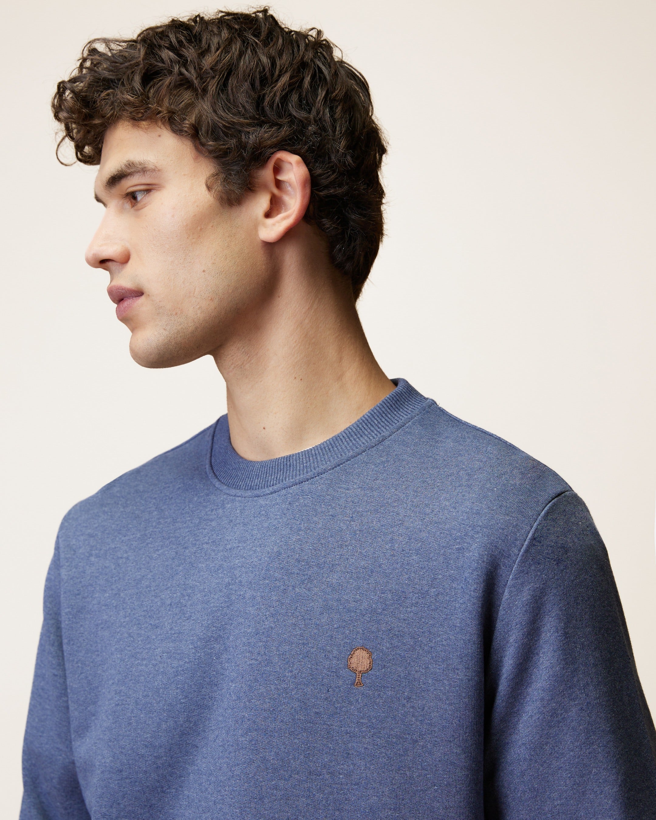 faguo-bussy-sweat-col-rond-bleu-chin-coton-recycl image 6